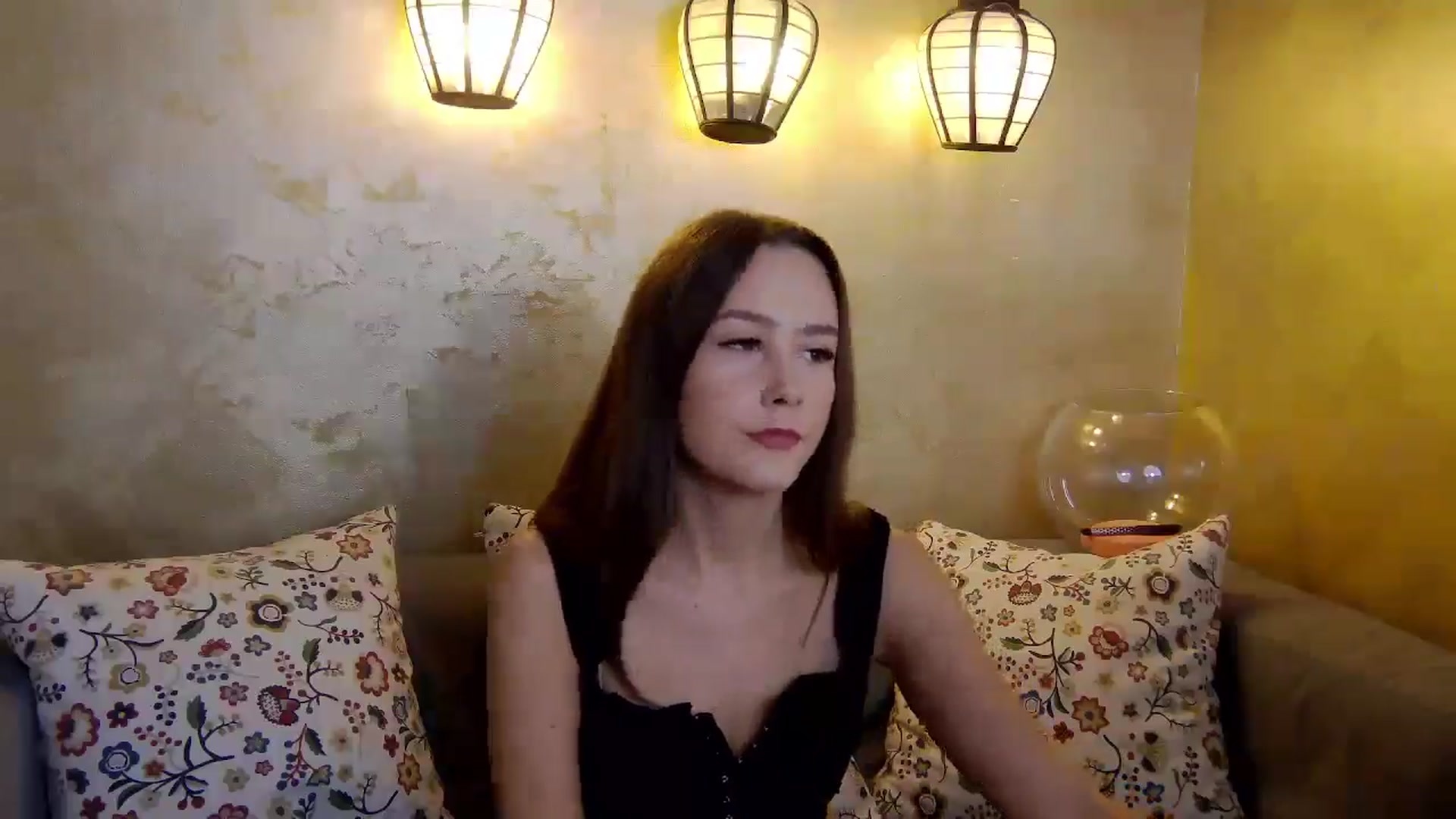 Gallery image thumbnail from Radiance's myfreecams stream on, 01/29/2025, 15:41 image 5 of 20