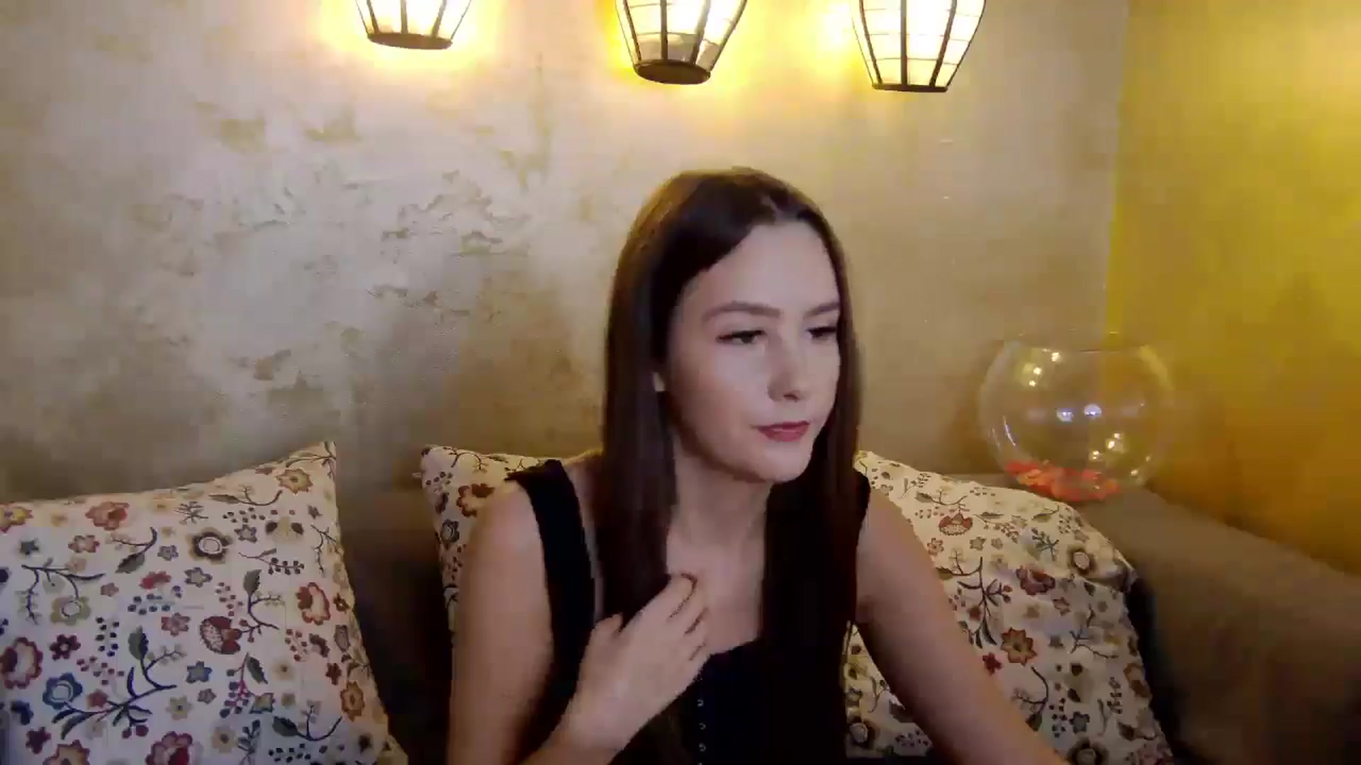 Gallery image thumbnail from Radiance's myfreecams stream on, 01/29/2025, 17:43 image 16 of 20