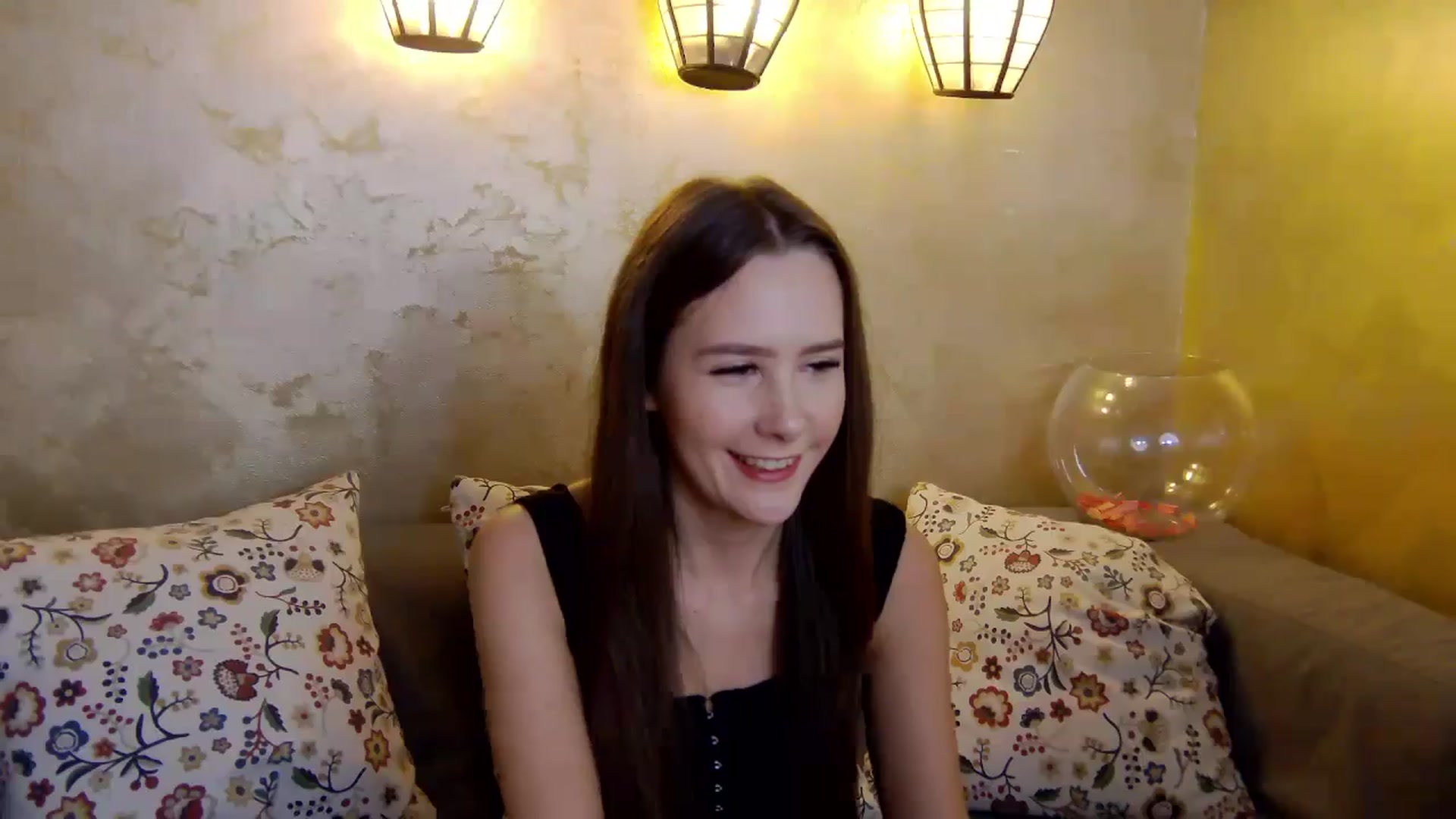 Gallery image thumbnail from Radiance's myfreecams stream on, 01/29/2025, 17:43 image 17 of 20