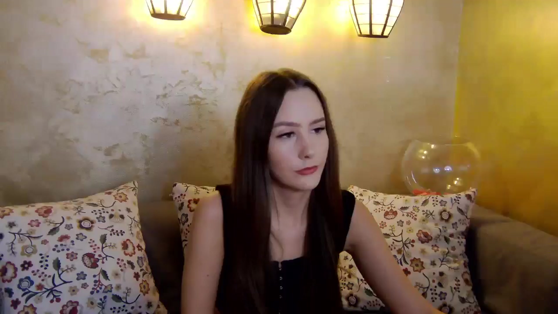 Gallery image thumbnail from Radiance's myfreecams stream on, 01/29/2025, 17:43 image 12 of 20
