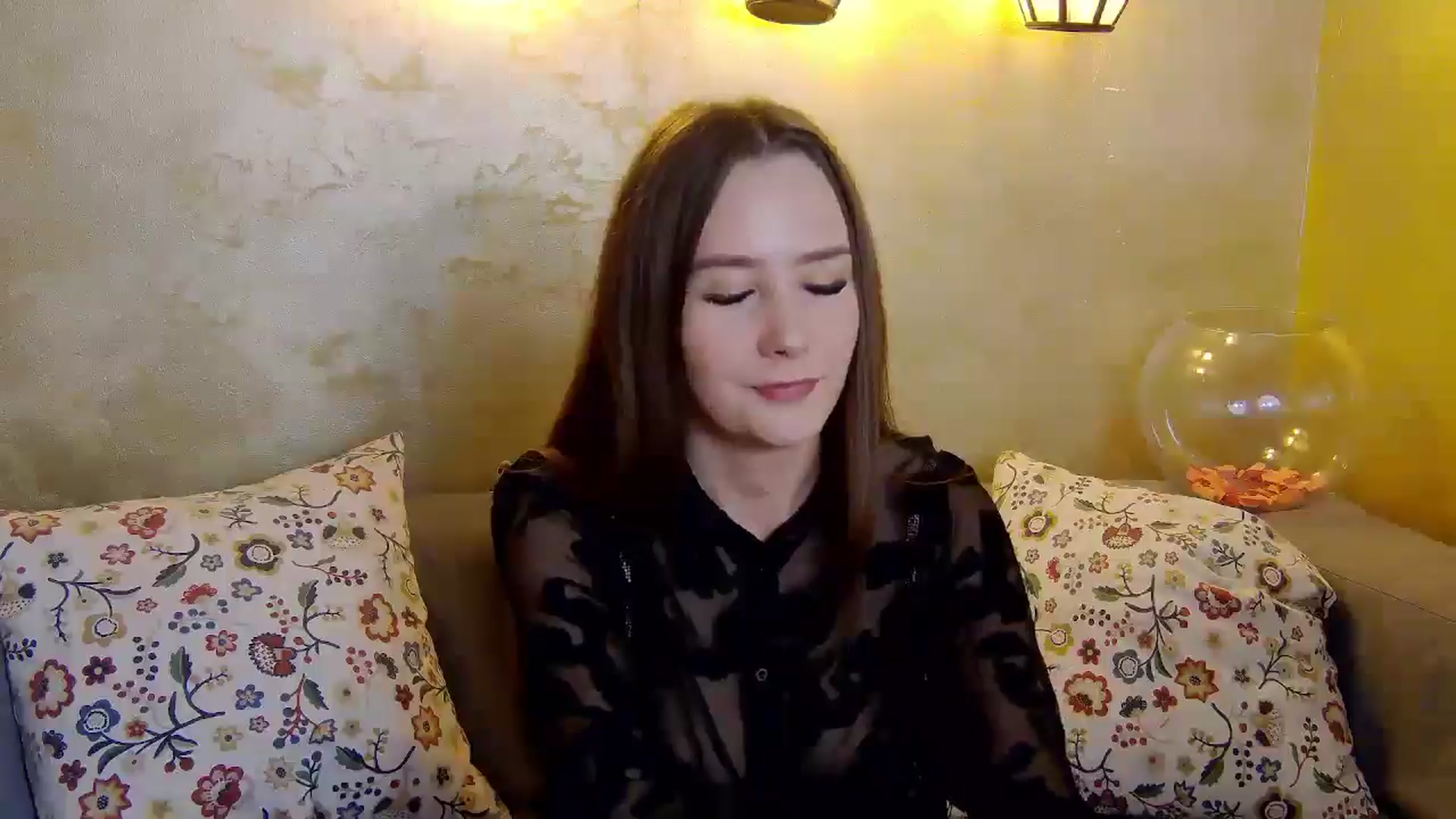 Gallery image thumbnail from Radiance's myfreecams stream on, 02/02/2025, 16:04 image 15 of 20