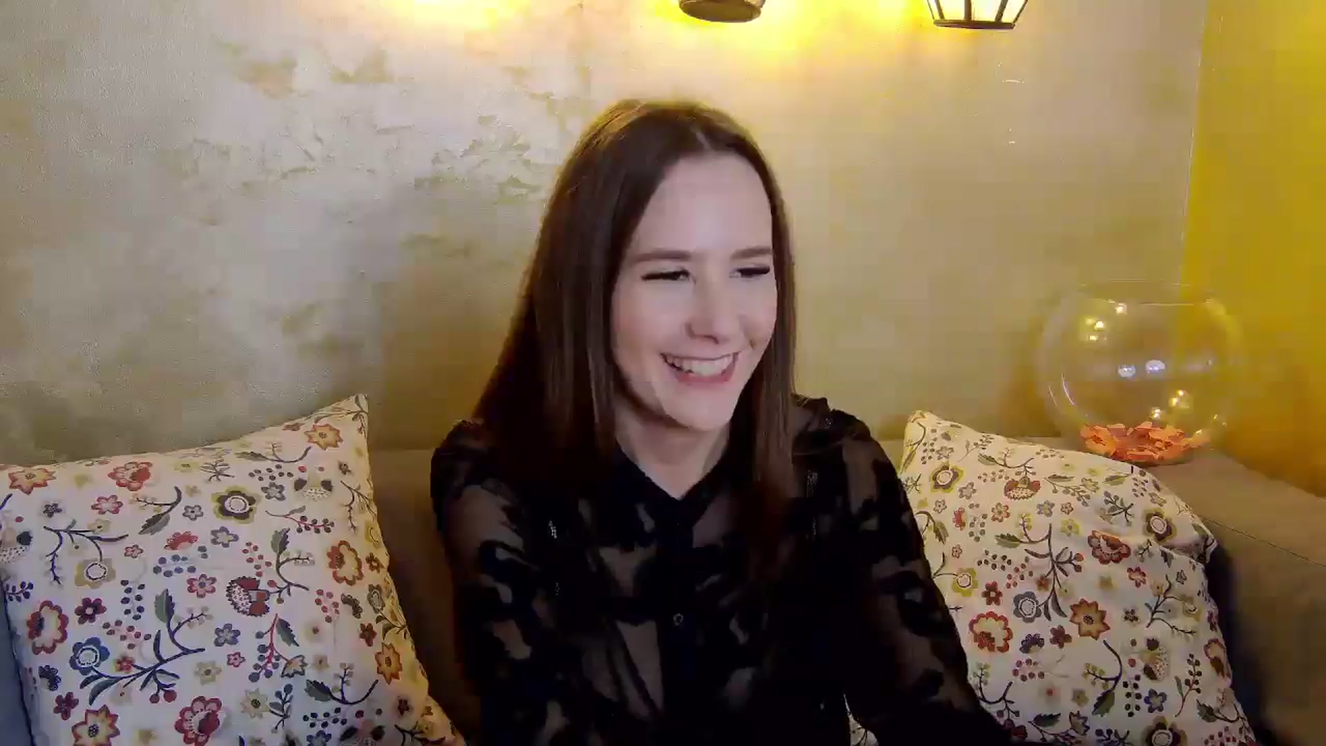 Gallery image thumbnail from Radiance's myfreecams stream on, 02/02/2025, 16:04 image 16 of 20