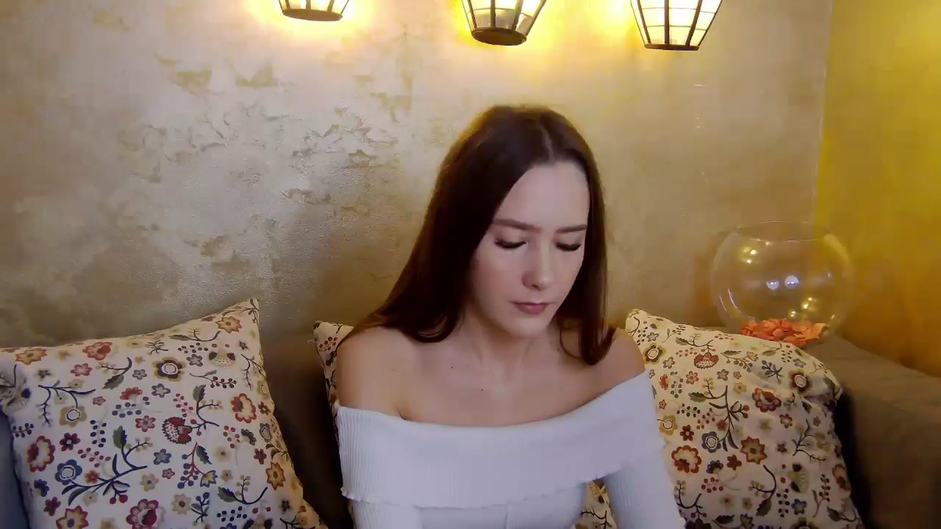 Gallery image thumbnail from Radiance's myfreecams stream on, 02/03/2025, 13:29 image 20 of 20