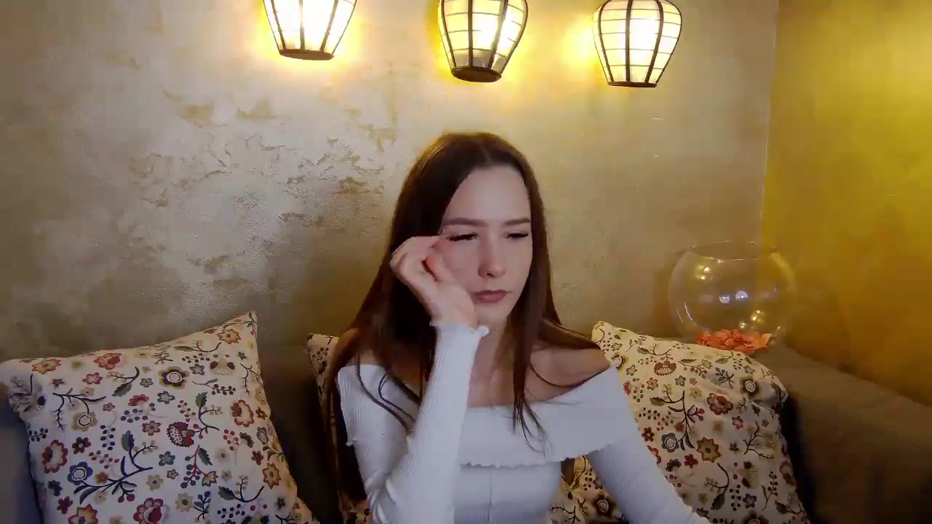 Gallery image thumbnail from Radiance's myfreecams stream on, 02/03/2025, 13:29 image 9 of 20