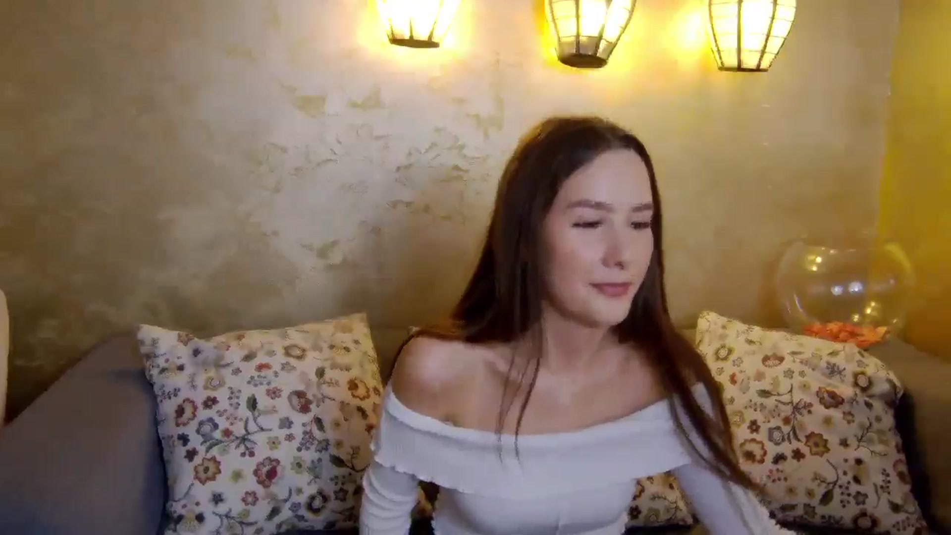 Gallery image thumbnail from Radiance's myfreecams stream on, 02/03/2025, 15:54 image 3 of 20