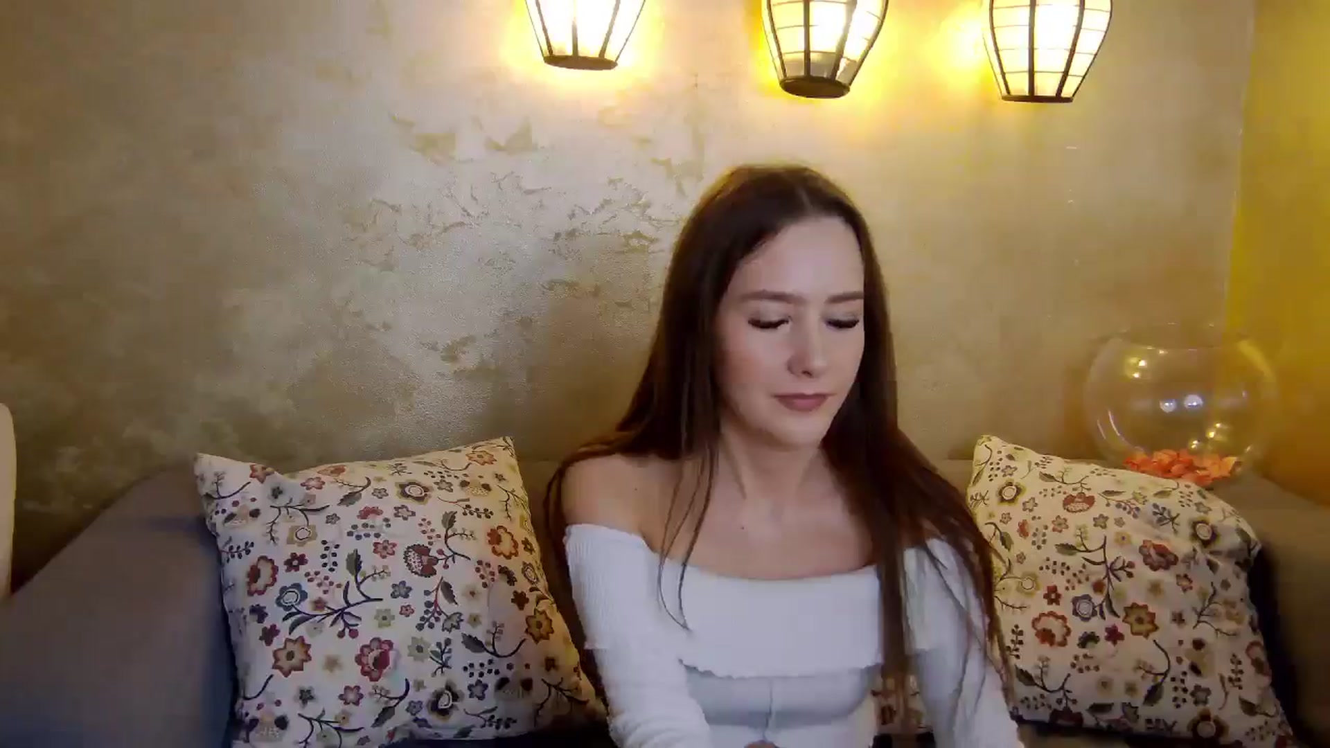 Gallery image thumbnail from Radiance's myfreecams stream on, 02/03/2025, 15:54 image 4 of 20