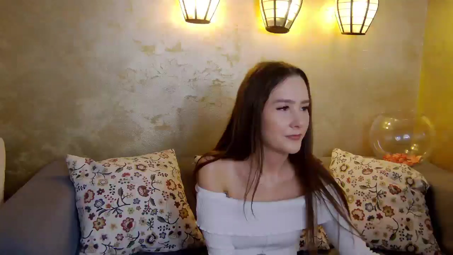 Gallery image thumbnail from Radiance's myfreecams stream on, 02/03/2025, 15:54 image 5 of 20