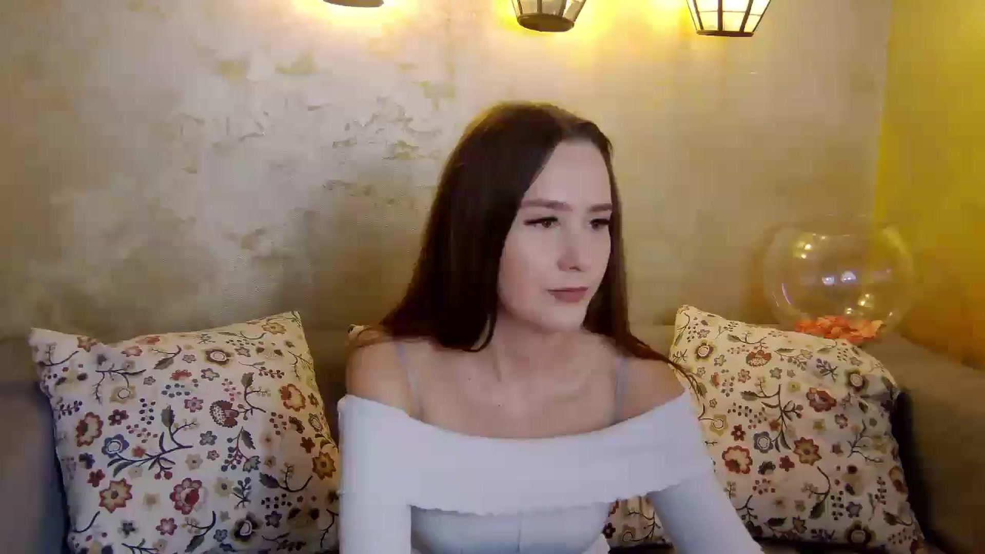Gallery image thumbnail from Radiance's myfreecams stream on, 02/03/2025, 19:57 image 1 of 20