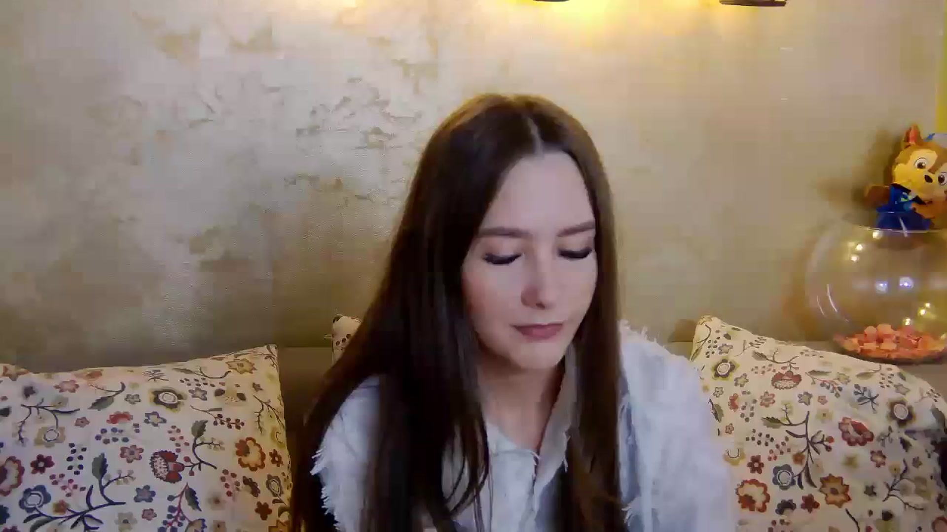 Gallery image thumbnail from Radiance's myfreecams stream on, 02/04/2025, 16:03 image 15 of 20
