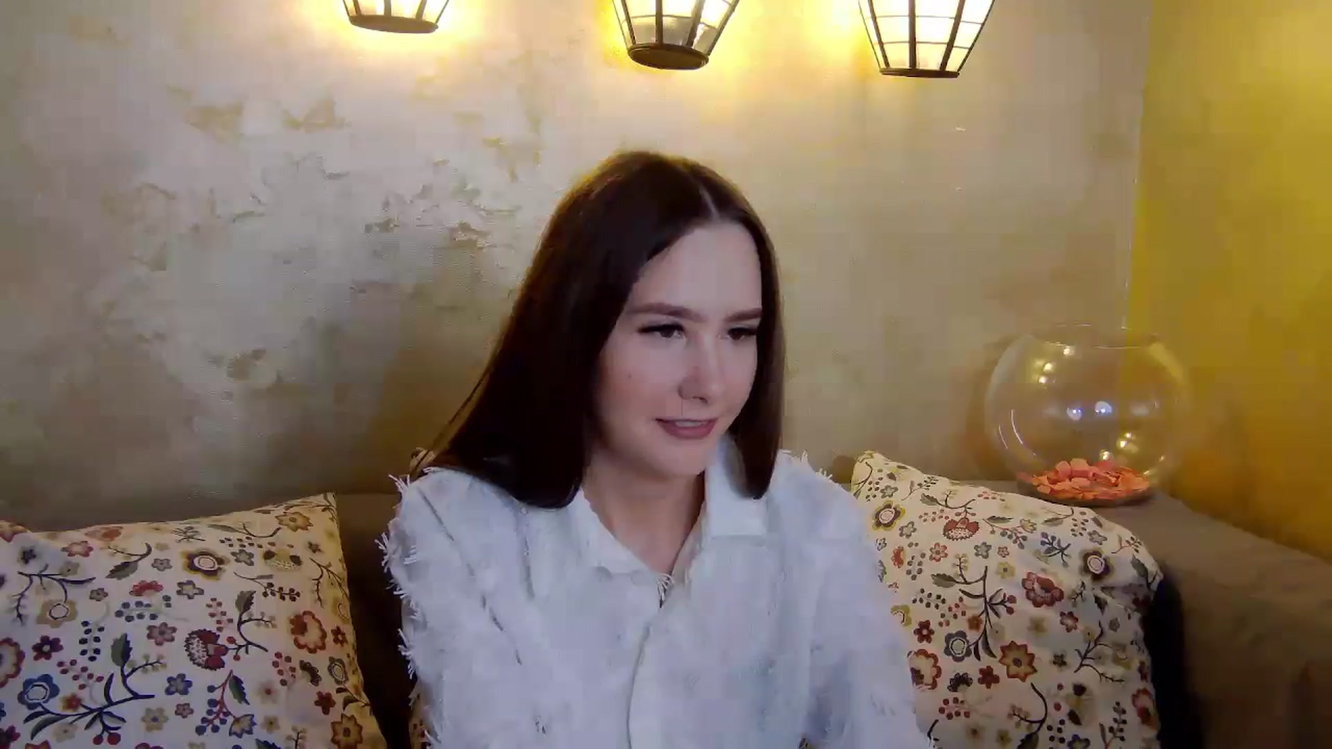 Gallery image thumbnail from Radiance's myfreecams stream on, 02/04/2025, 16:03 image 3 of 20