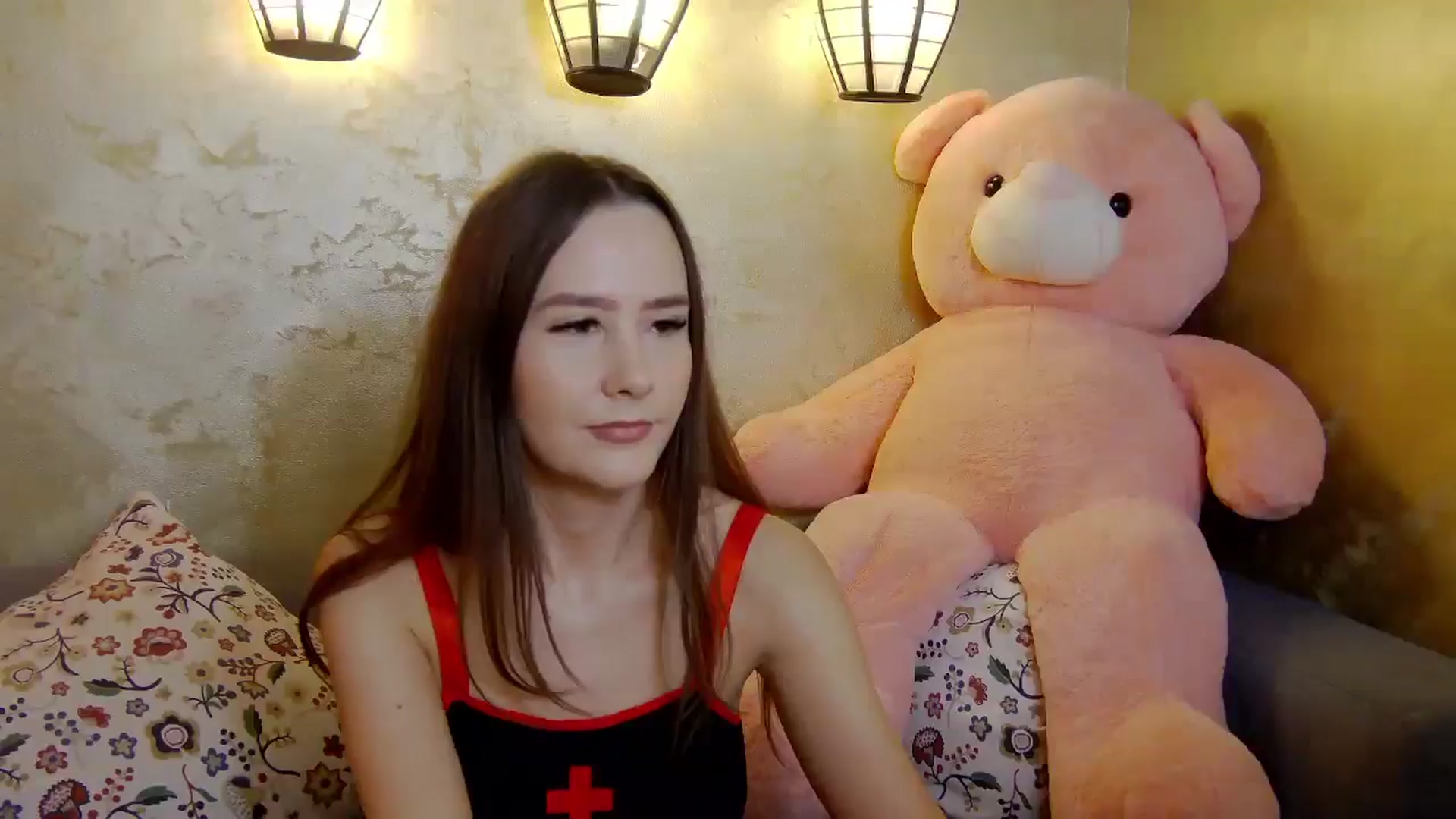 Gallery image thumbnail from Radiance's myfreecams stream on, 02/05/2025, 14:59 image 6 of 20