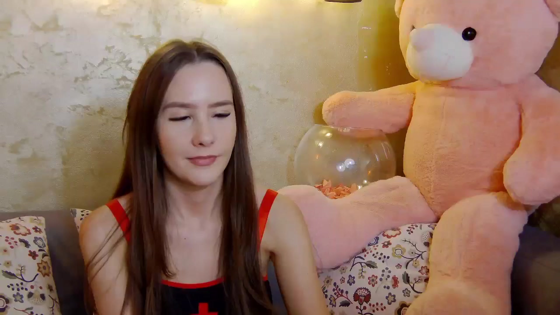 Gallery image thumbnail from Radiance's myfreecams stream on, 02/05/2025, 18:03 image 1 of 20