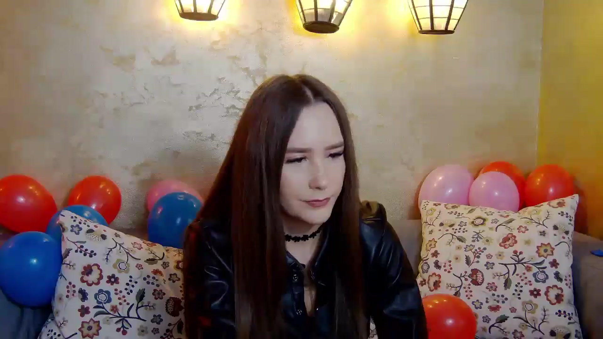 Gallery image thumbnail from Radiance's myfreecams stream on, 02/07/2025, 17:57 image 20 of 20