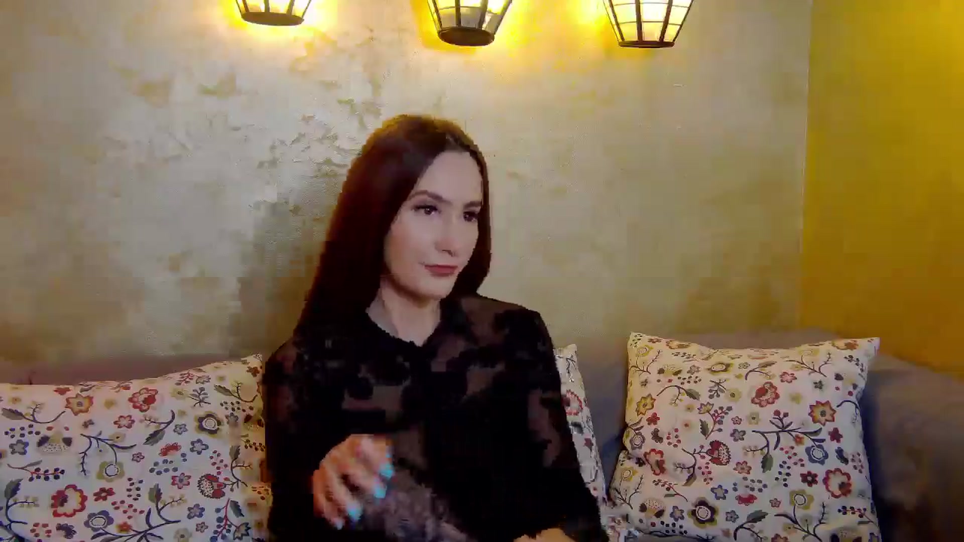 Gallery image thumbnail from Radiance's myfreecams stream on, 02/08/2025, 17:47 image 2 of 20