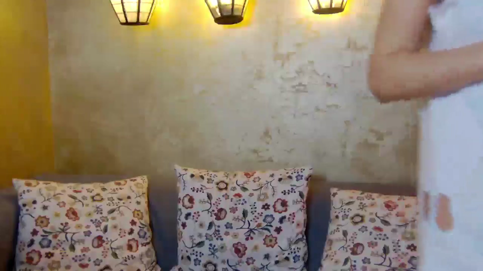 Gallery image thumbnail from Radiance's myfreecams stream on, 02/09/2025, 20:29 image 5 of 20