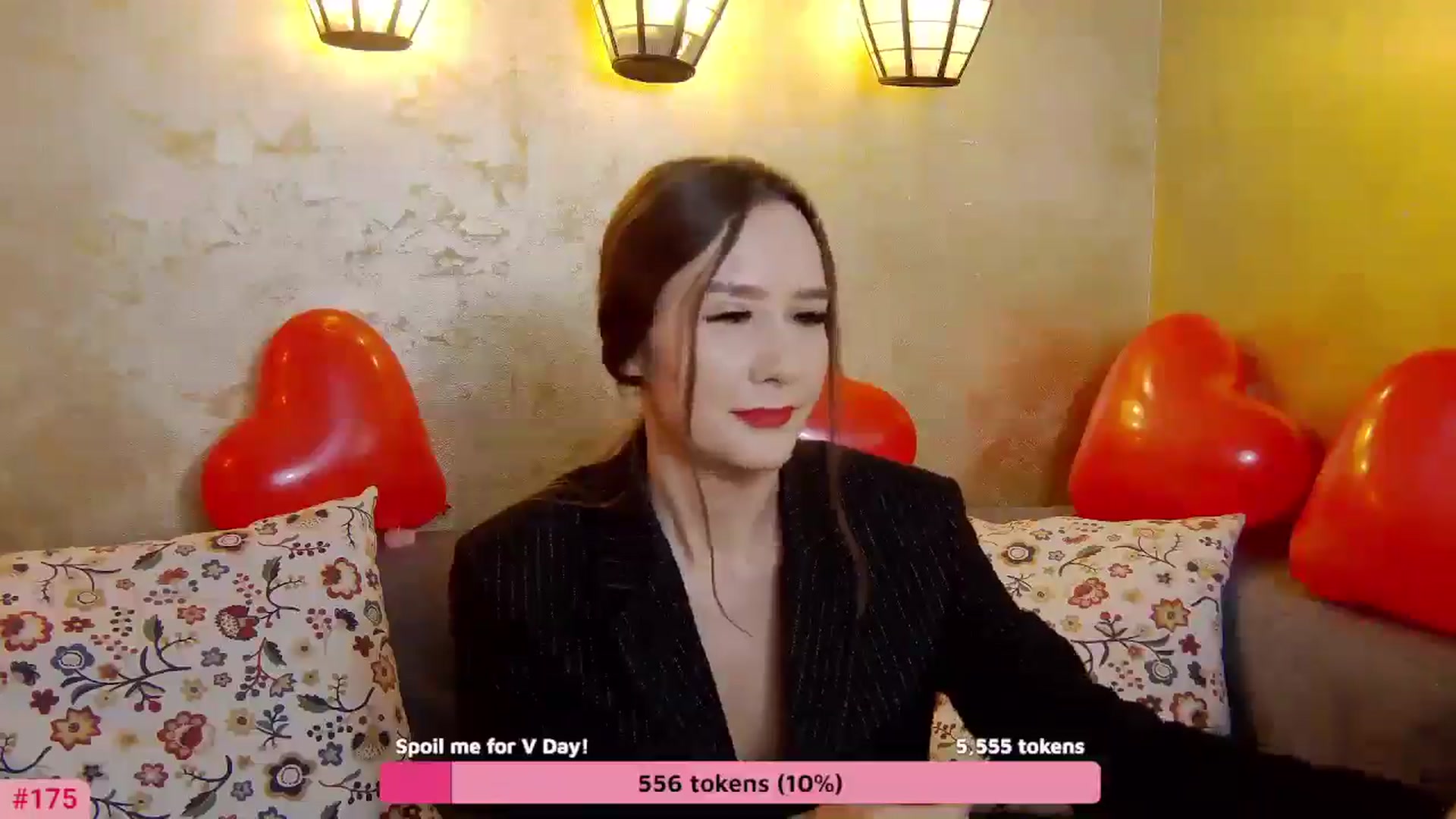 Gallery image thumbnail from Radiance's myfreecams stream on, 02/14/2025, 14:32 image 6 of 20