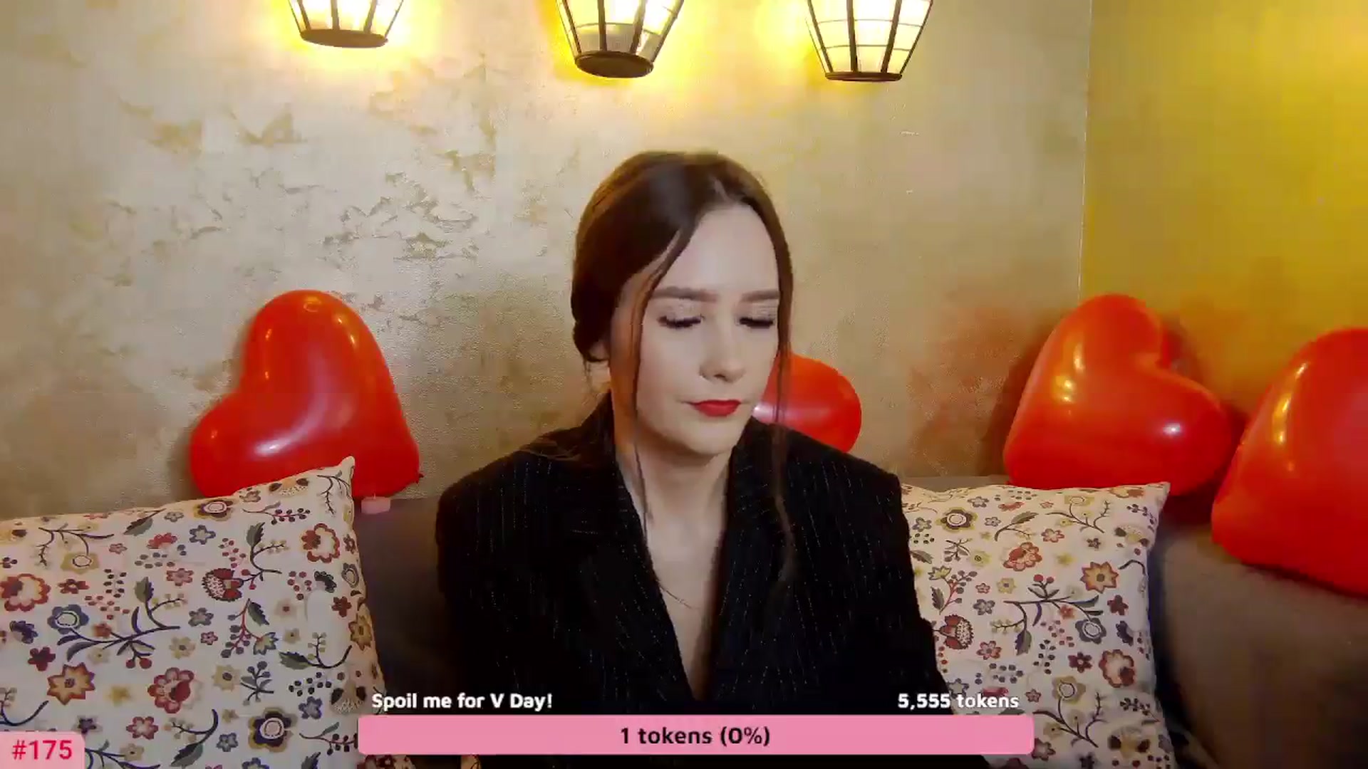 Gallery image thumbnail from Radiance's myfreecams stream on, 02/14/2025, 14:32 image 5 of 20