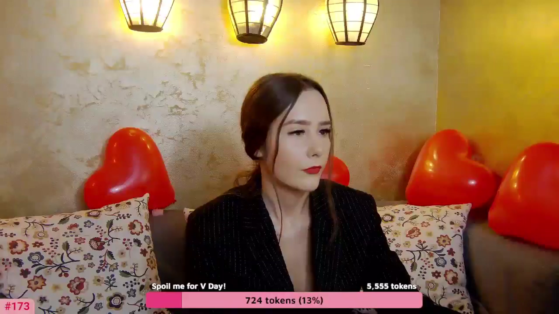 Gallery image thumbnail from Radiance's myfreecams stream on, 02/14/2025, 14:32 image 15 of 20