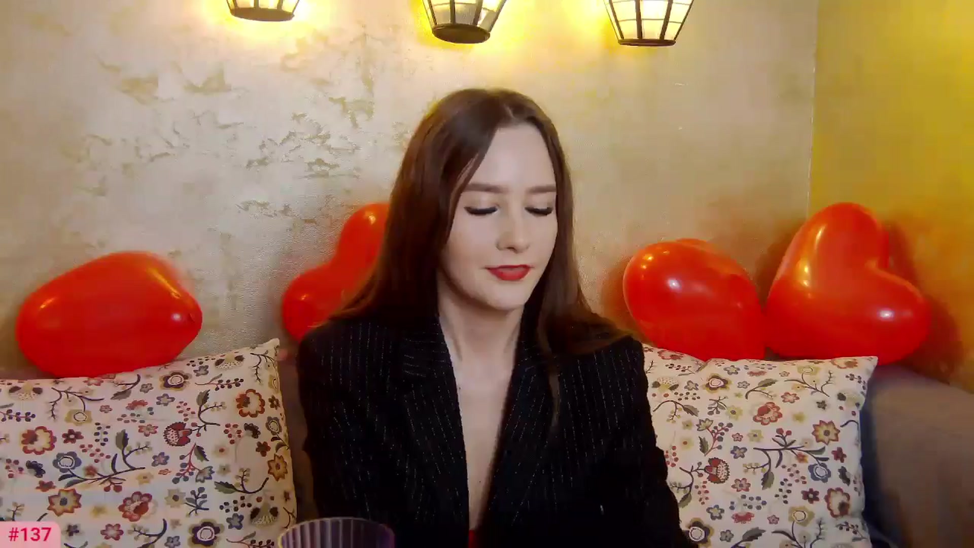 Gallery image thumbnail from Radiance's myfreecams stream on, 02/14/2025, 20:20 image 7 of 20