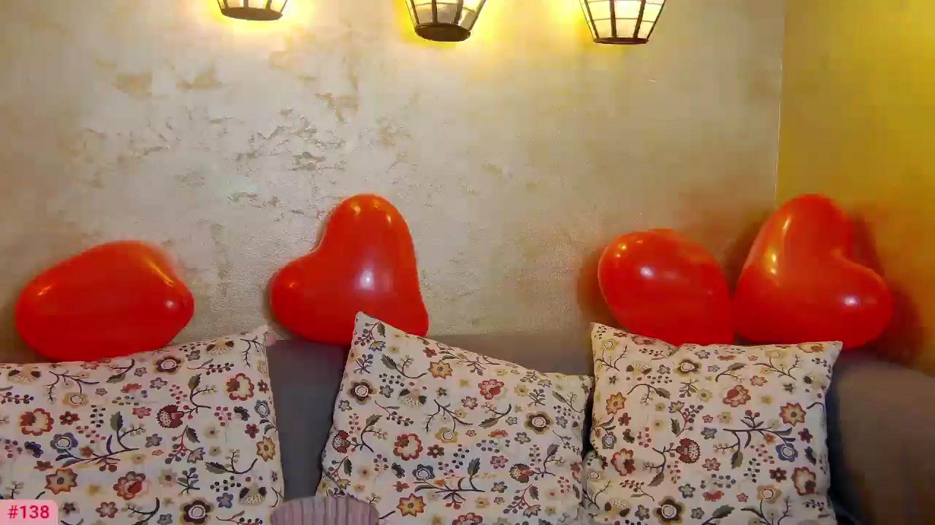 Gallery image thumbnail from Radiance's myfreecams stream on, 02/14/2025, 20:20 image 12 of 20