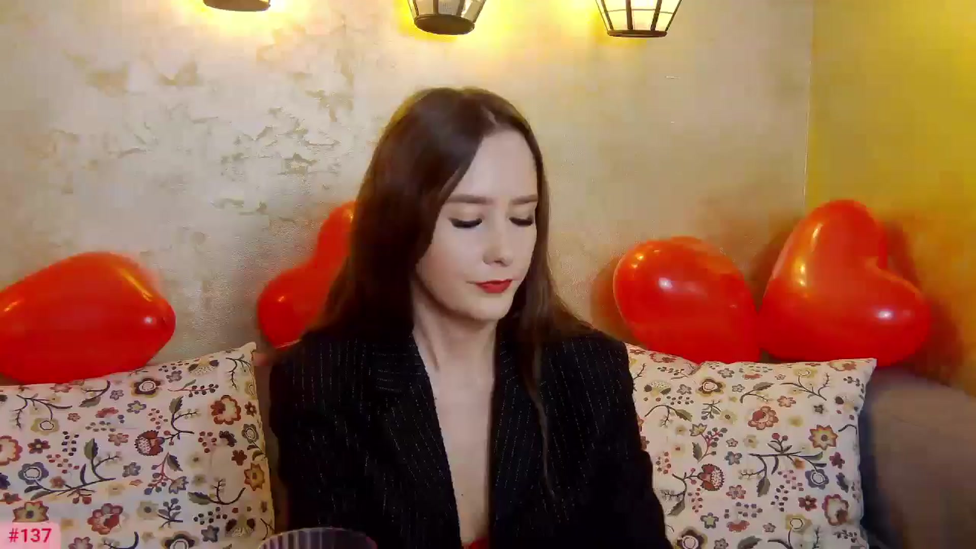 Gallery image thumbnail from Radiance's myfreecams stream on, 02/14/2025, 20:20 image 1 of 20