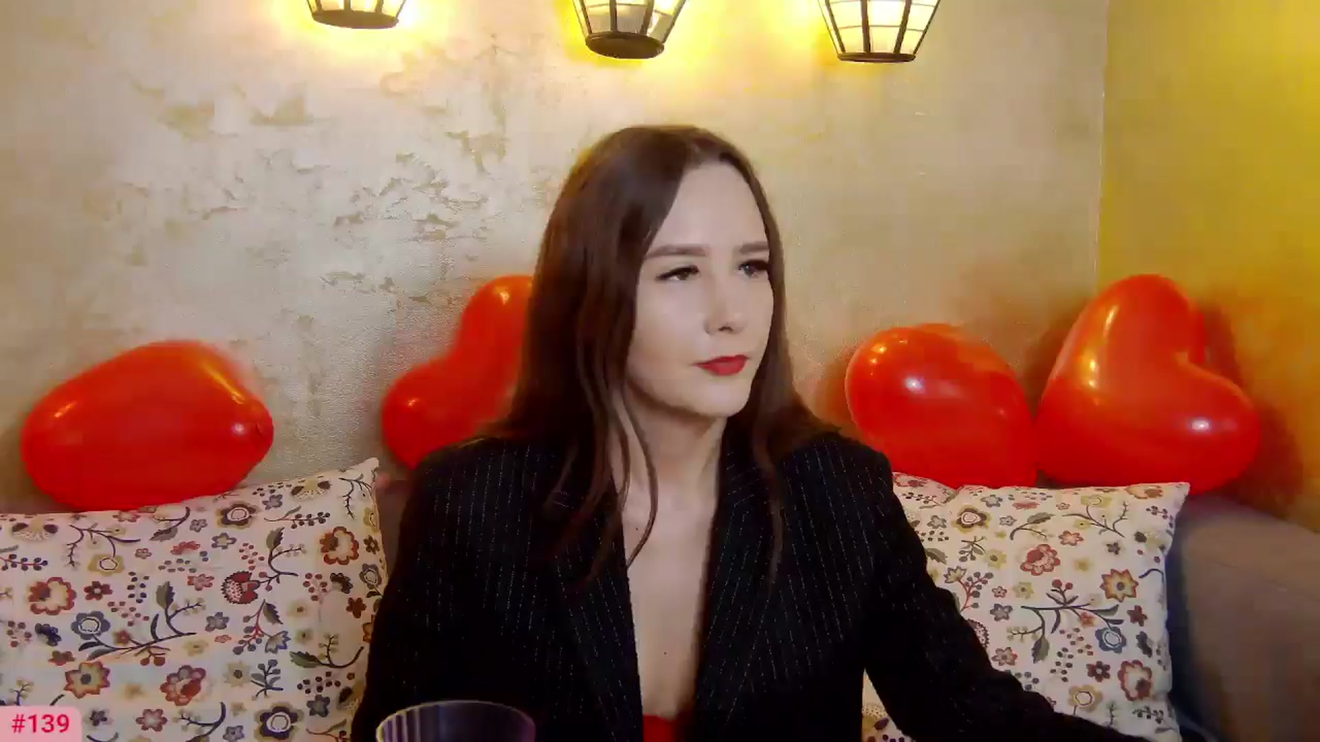Gallery image thumbnail from Radiance's myfreecams stream on, 02/14/2025, 20:20 image 15 of 20