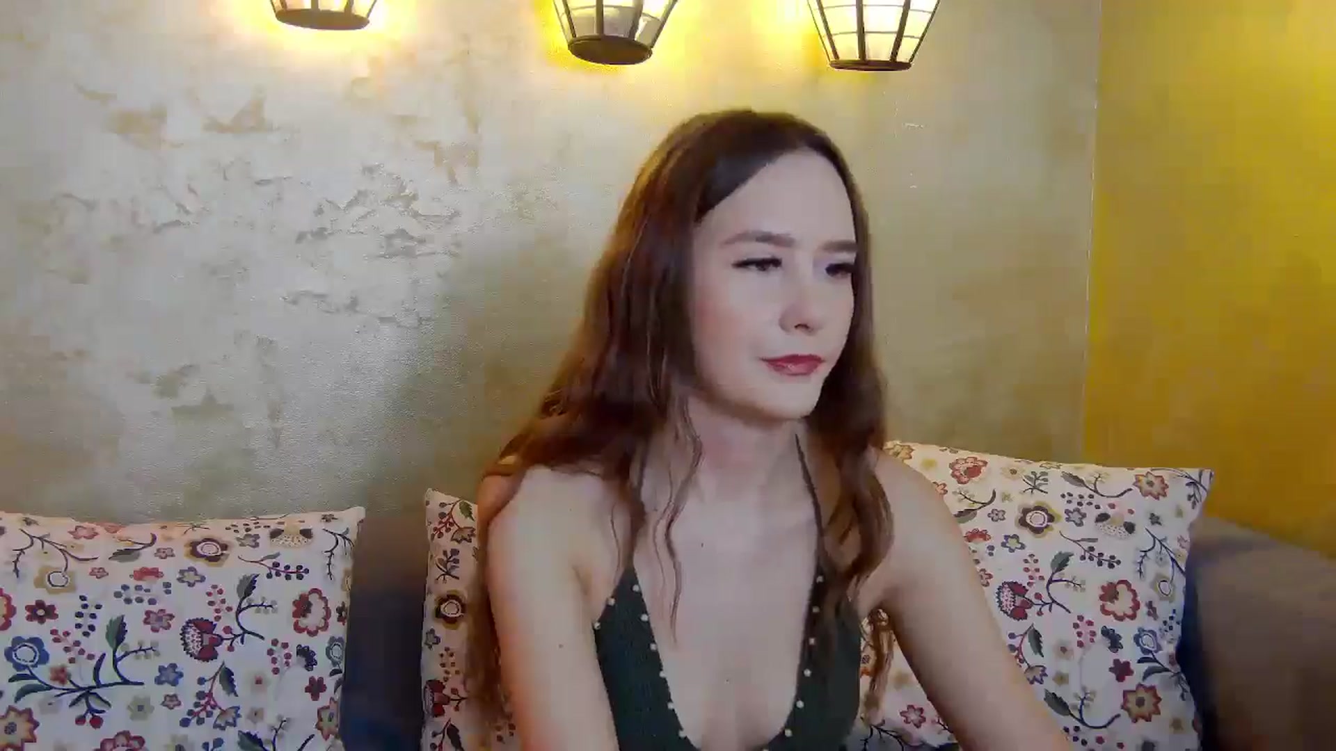 Gallery image thumbnail from Radiance's myfreecams stream on, 02/21/2025, 16:03 image 5 of 20