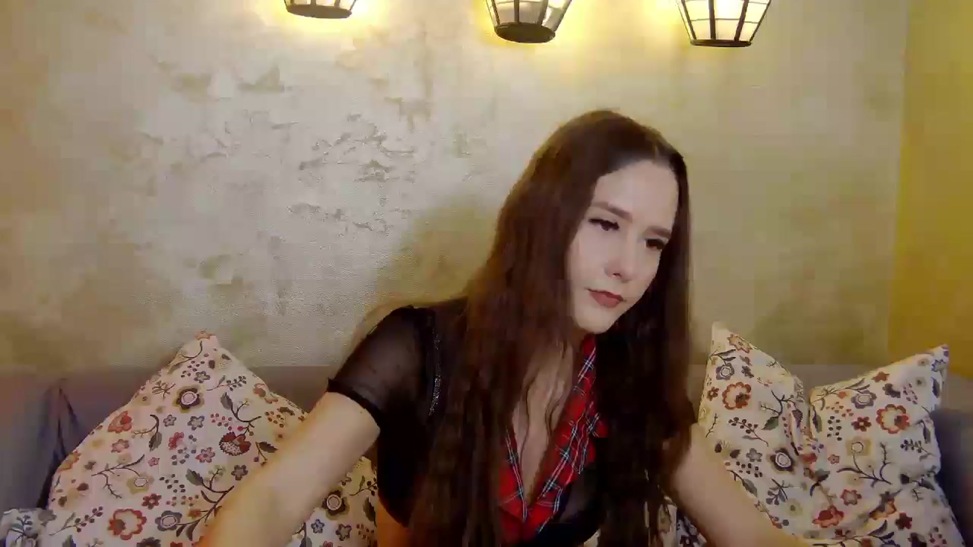 Gallery image thumbnail from Radiance's myfreecams stream on, 02/23/2025, 20:41 image 18 of 20