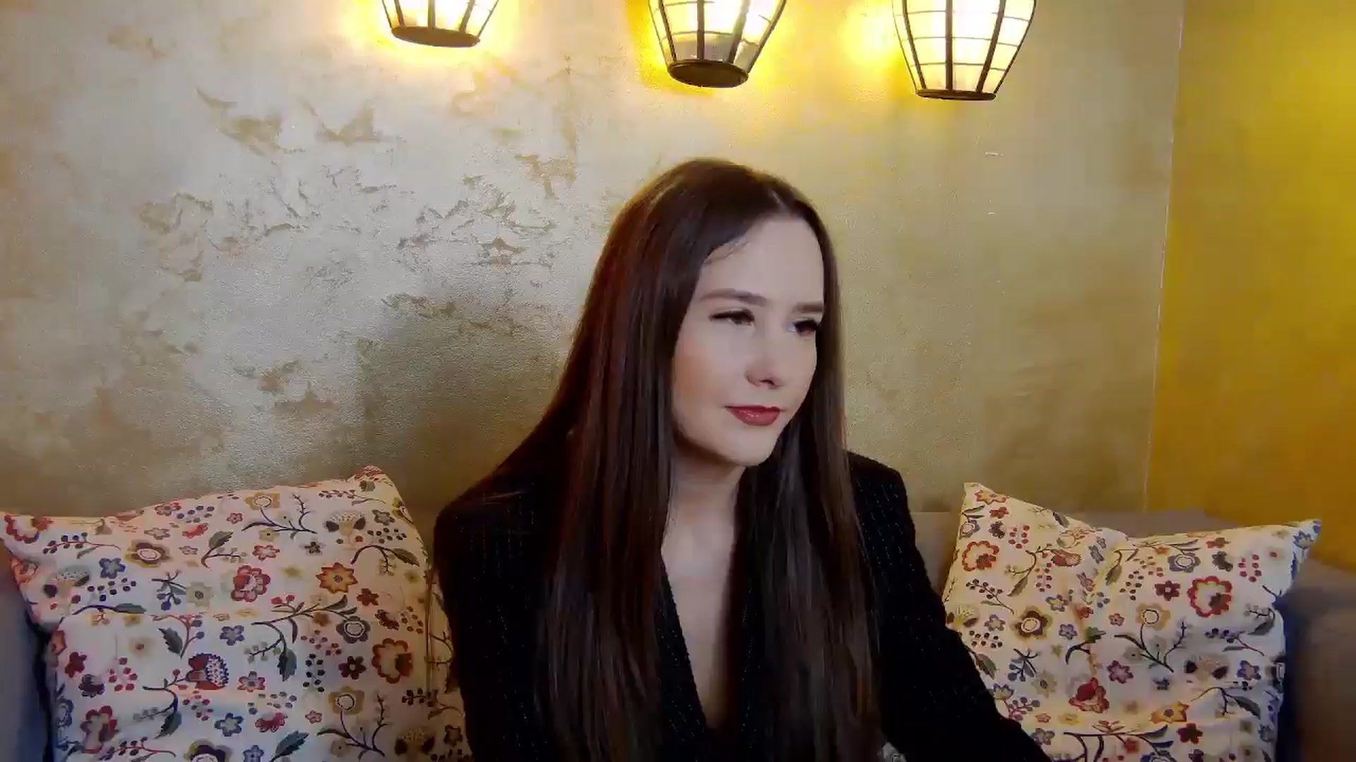 Gallery image thumbnail from Radiance's myfreecams stream on, 02/24/2025, 14:55 image 5 of 20