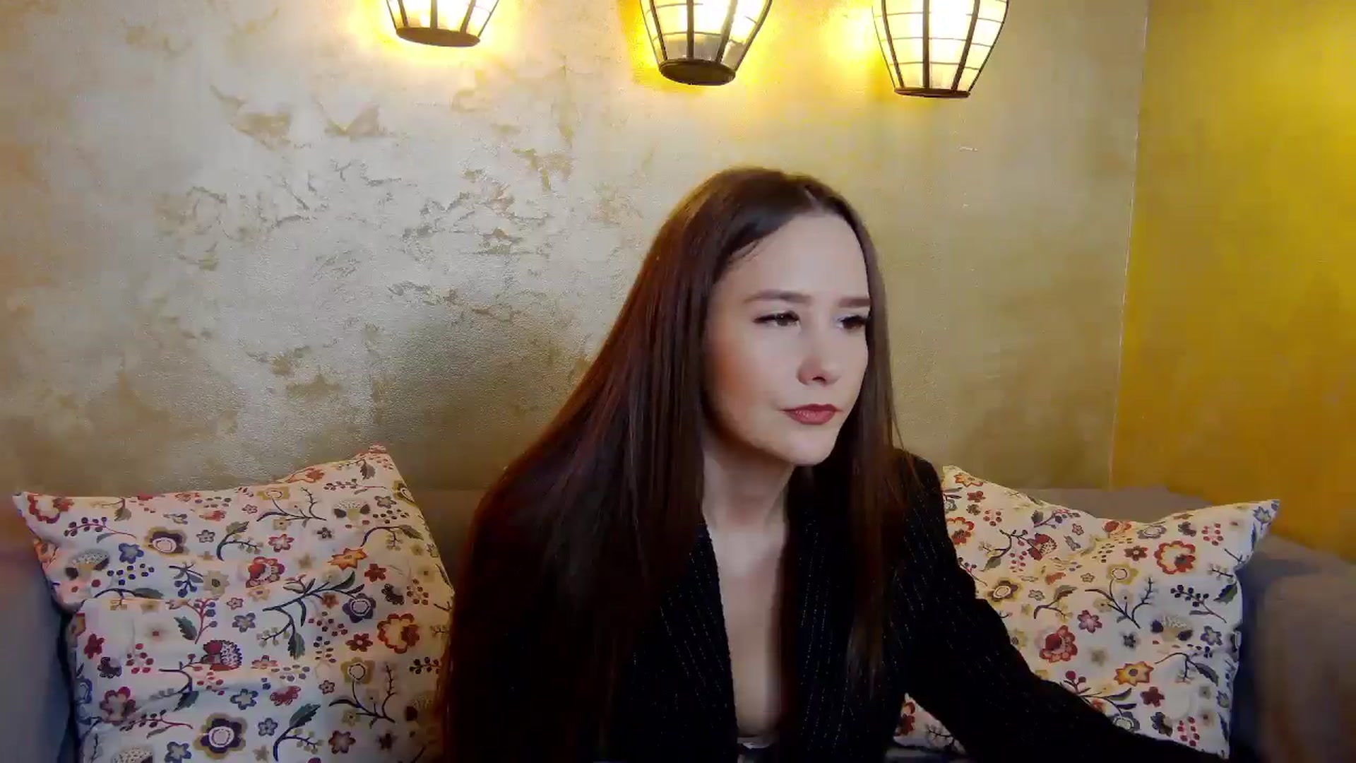Gallery image thumbnail from Radiance's myfreecams stream on, 02/24/2025, 16:12 image 15 of 20