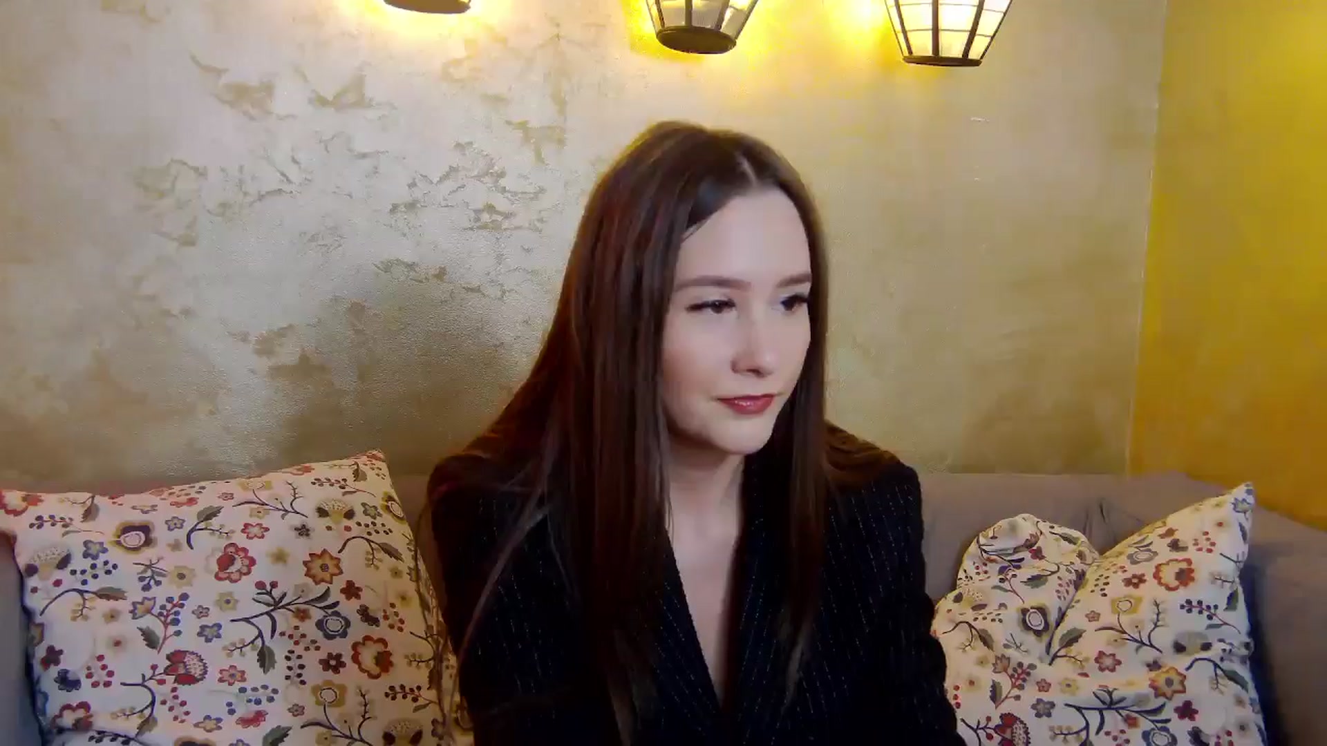 Gallery image thumbnail from Radiance's myfreecams stream on, 02/24/2025, 20:41 image 7 of 20
