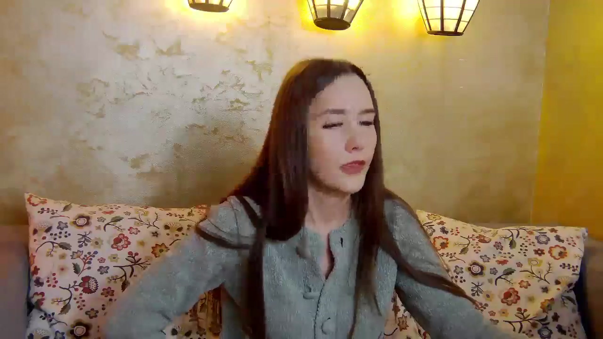 Gallery image thumbnail from Radiance's myfreecams stream on, 02/26/2025, 16:16 image 7 of 20