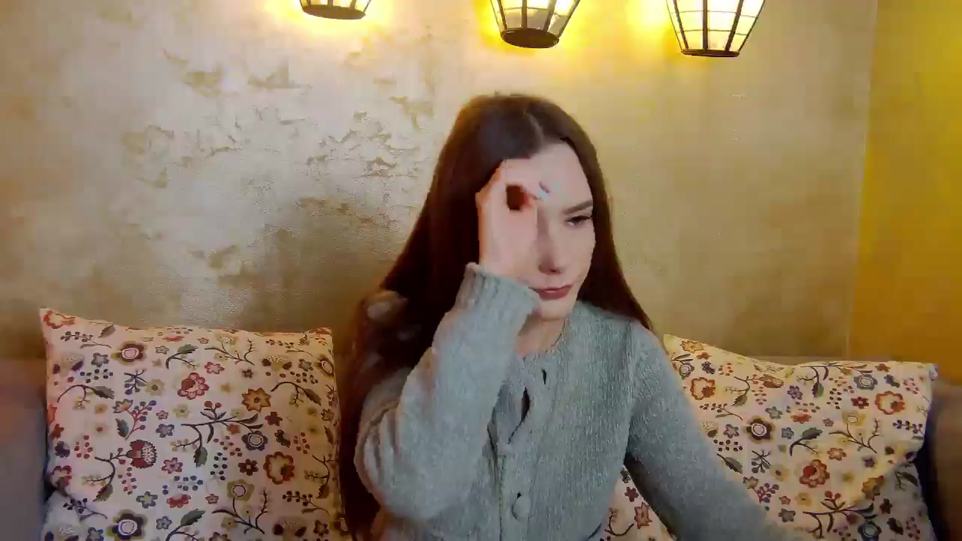 Gallery image thumbnail from Radiance's myfreecams stream on, 02/26/2025, 16:16 image 4 of 20