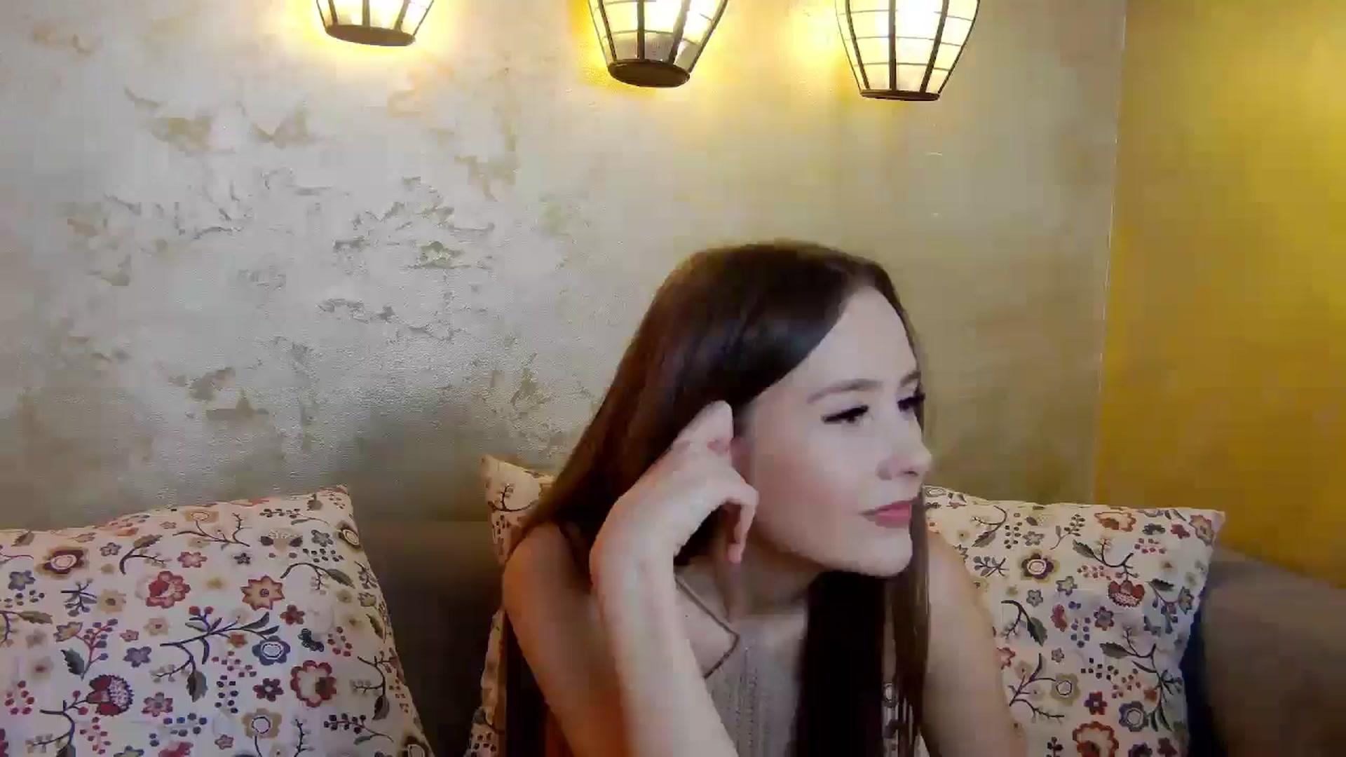Gallery image thumbnail from Radiance's myfreecams stream on, 02/27/2025, 14:43 image 6 of 20