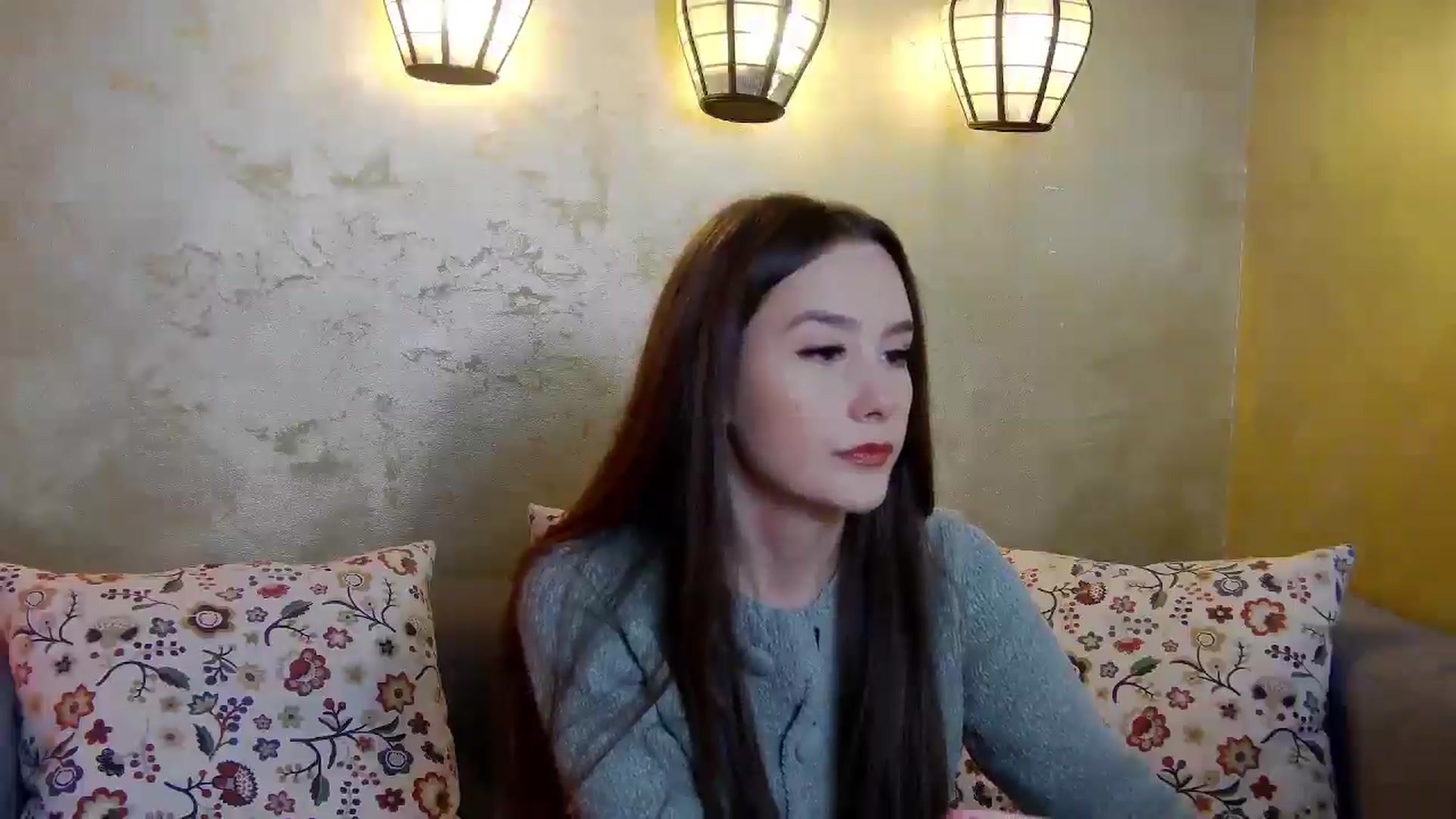 Gallery image thumbnail from Radiance's myfreecams stream on, 03/03/2025, 15:58 image 2 of 20