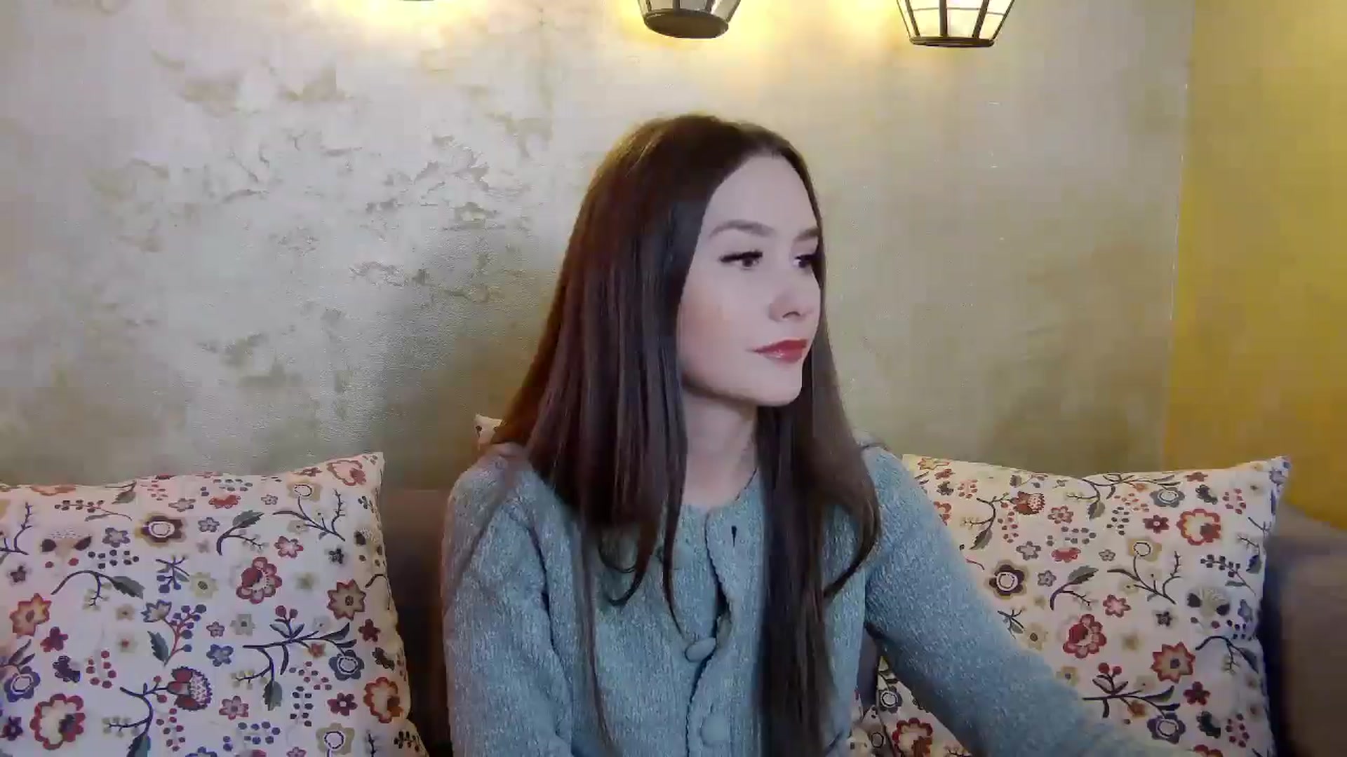 Gallery image thumbnail from Radiance's myfreecams stream on, 03/03/2025, 15:58 image 19 of 20