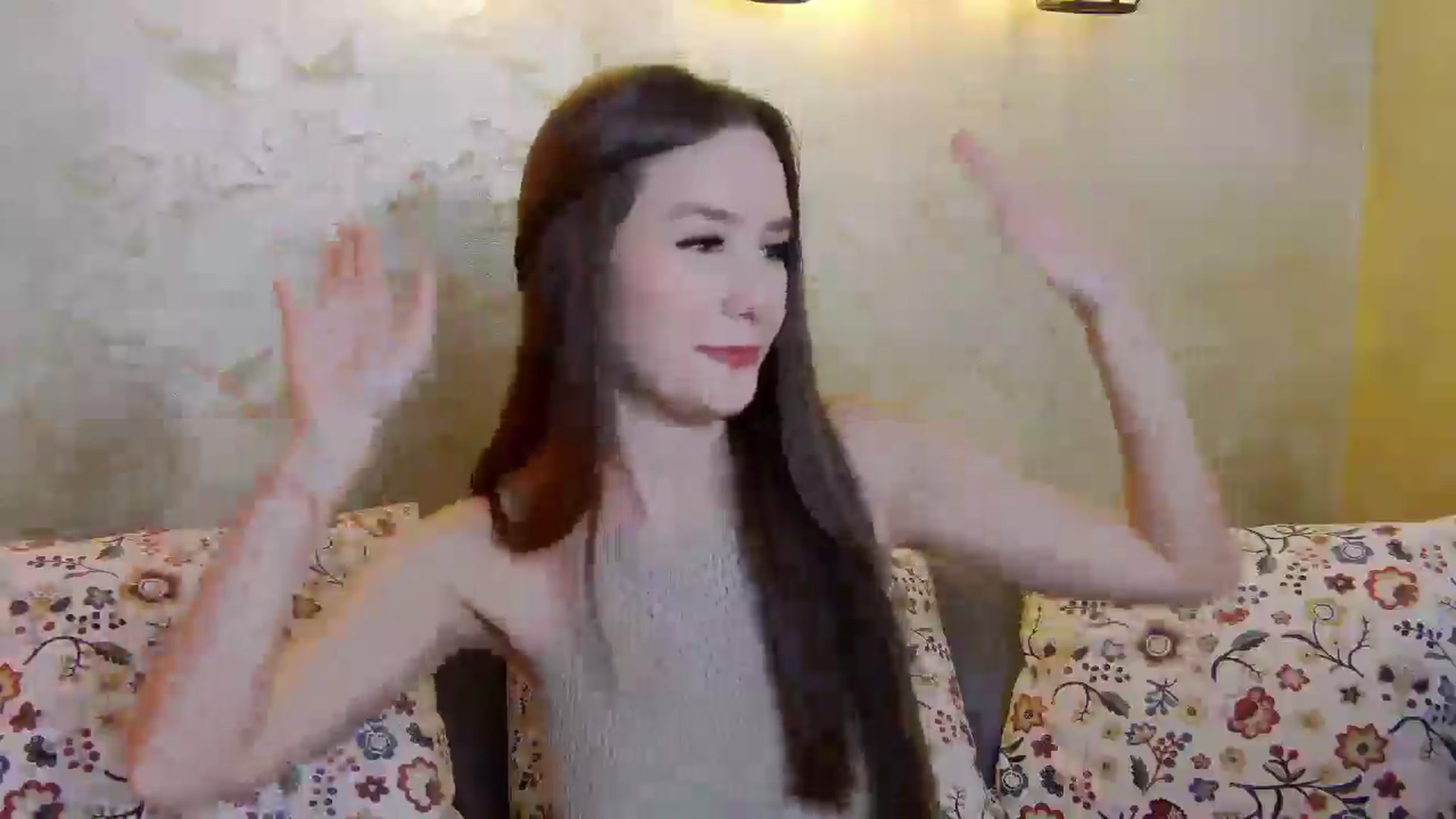 Gallery image thumbnail from Radiance's myfreecams stream on, 03/03/2025, 20:32 image 17 of 20