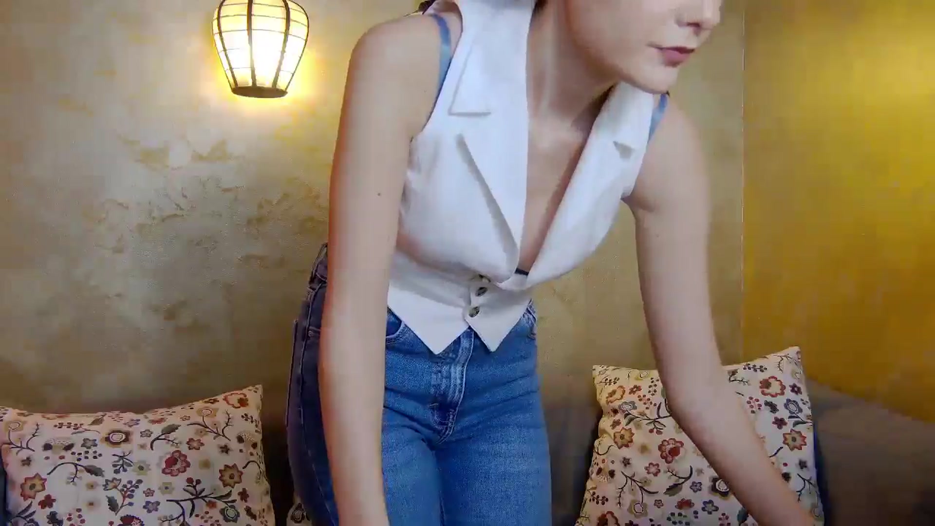 Gallery image thumbnail from Radiance's myfreecams stream on, 03/09/2025, 14:08 image 14 of 20