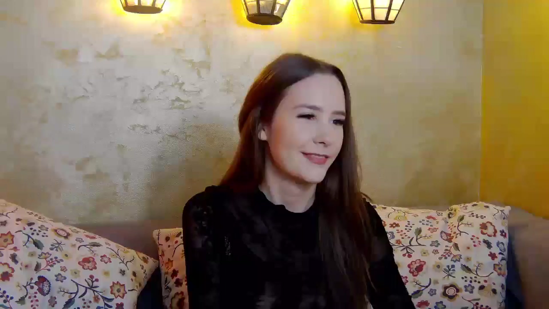 Gallery image thumbnail from Radiance's myfreecams stream on, 03/12/2025, 14:33 image 5 of 20