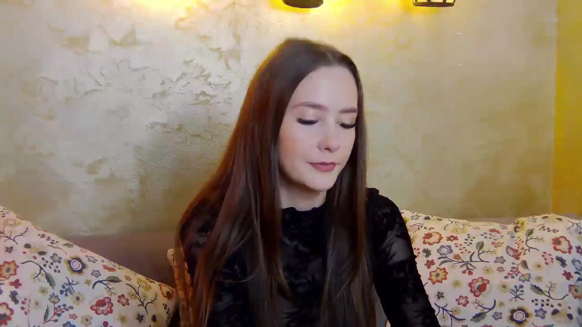 Gallery image thumbnail from Radiance's myfreecams stream on, 03/12/2025, 14:55 image 16 of 20