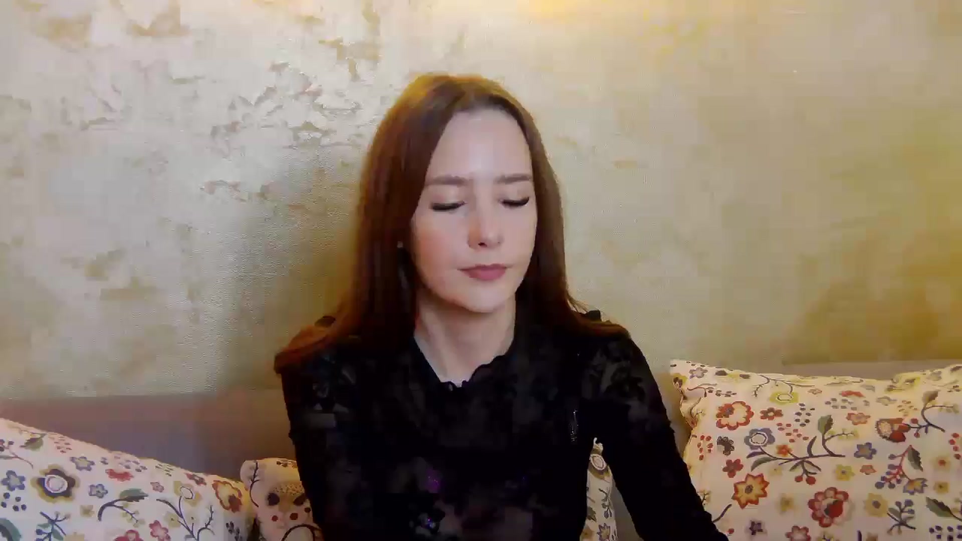 Gallery image thumbnail from Radiance's myfreecams stream on, 03/12/2025, 17:53 image 11 of 20