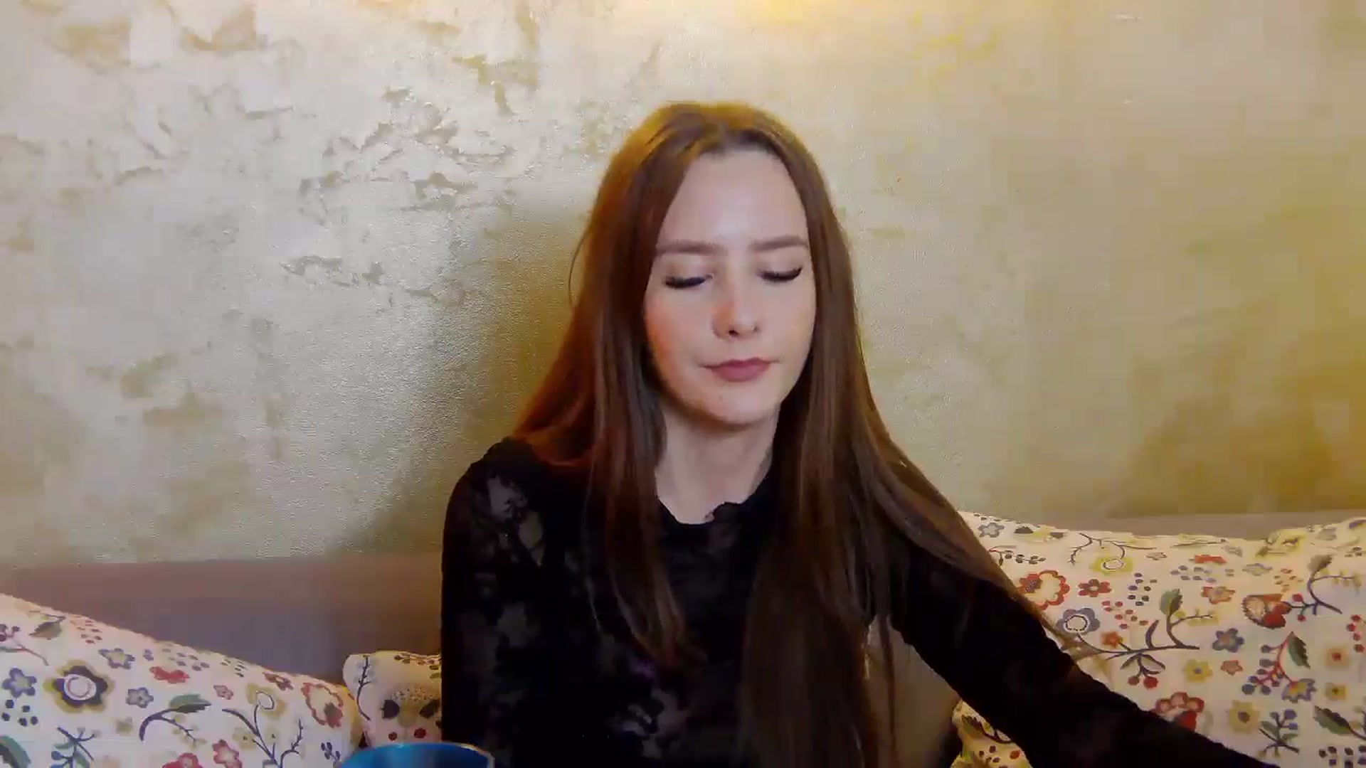 Gallery image thumbnail from Radiance's myfreecams stream on, 03/12/2025, 17:53 image 18 of 20