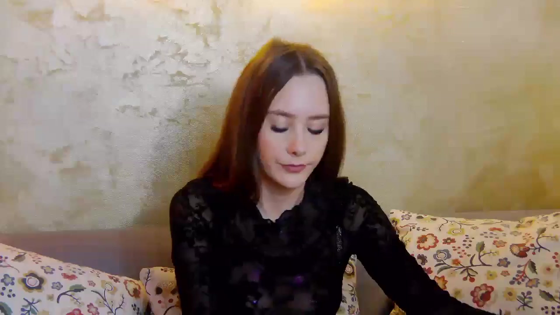 Gallery image thumbnail from Radiance's myfreecams stream on, 03/12/2025, 17:53 image 10 of 20