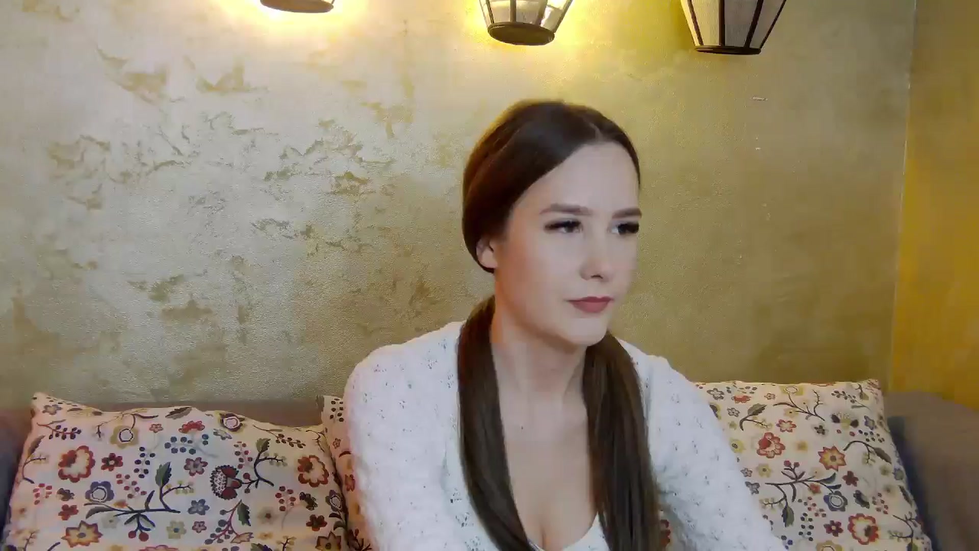 Gallery image thumbnail from Radiance's myfreecams stream on, 03/21/2025, 17:08 image 8 of 20