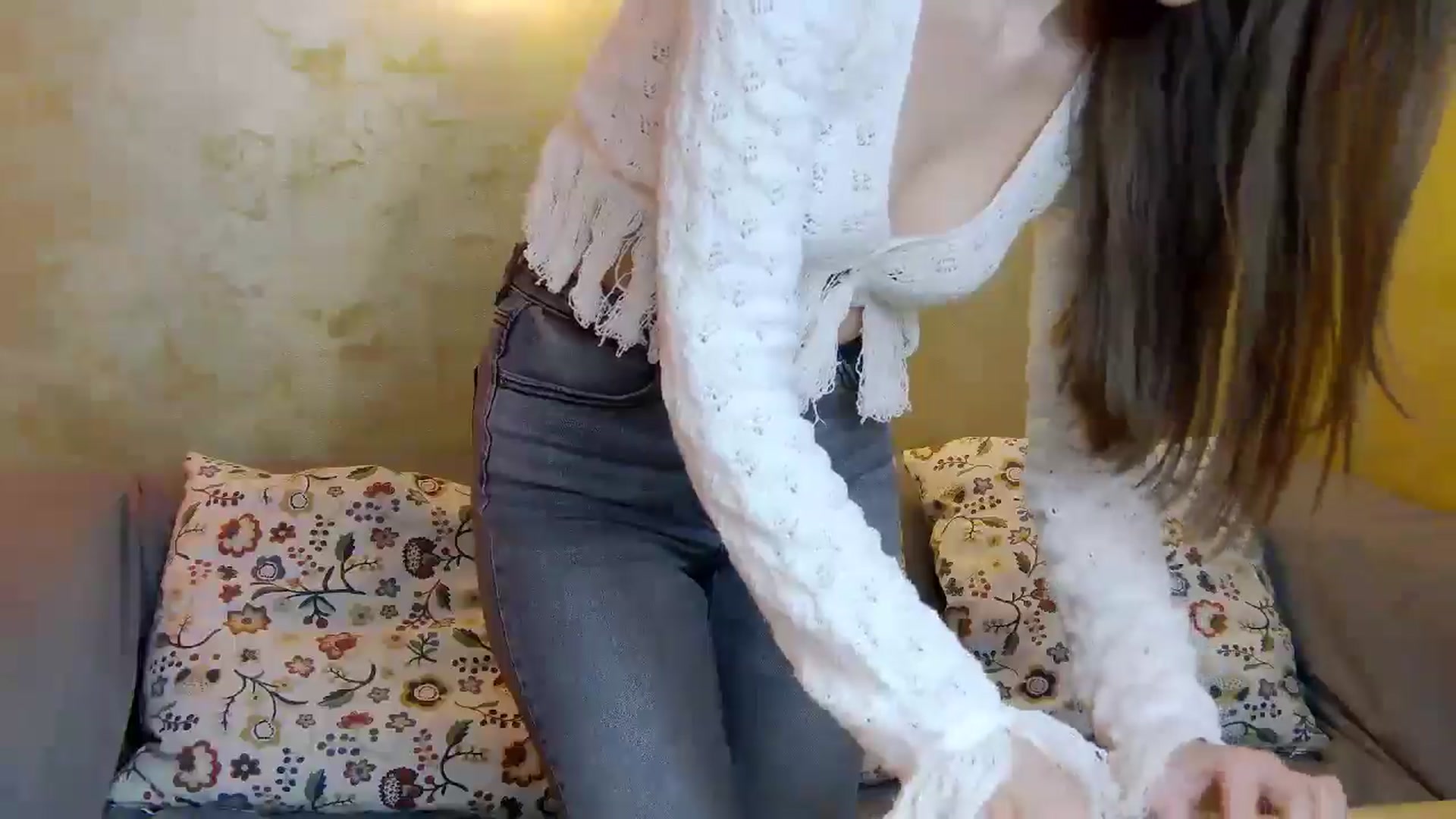Gallery image thumbnail from Radiance's myfreecams stream on, 03/21/2025, 17:08 image 19 of 20