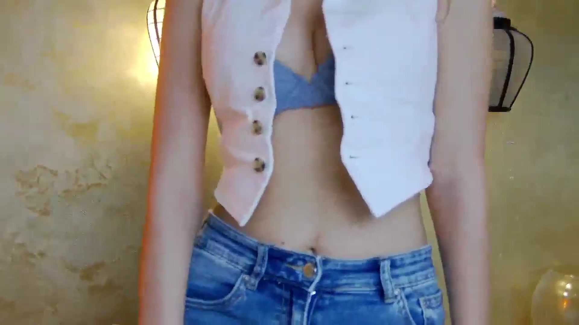 Gallery image thumbnail from Radiance's myfreecams stream on, 03/23/2025, 17:26 image 15 of 20