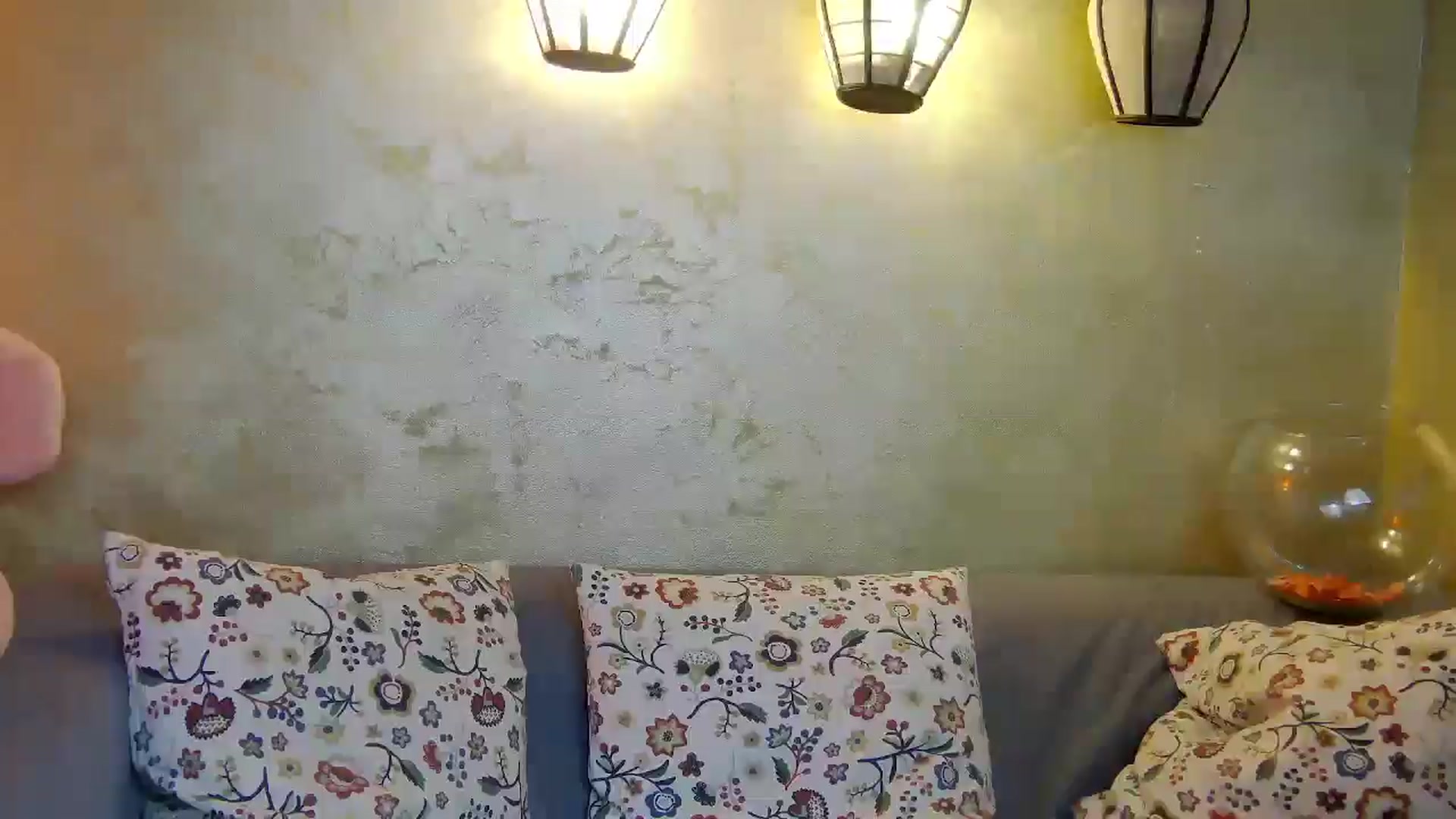 Gallery image thumbnail from Radiance's myfreecams stream on, 03/23/2025, 18:53 image 13 of 20