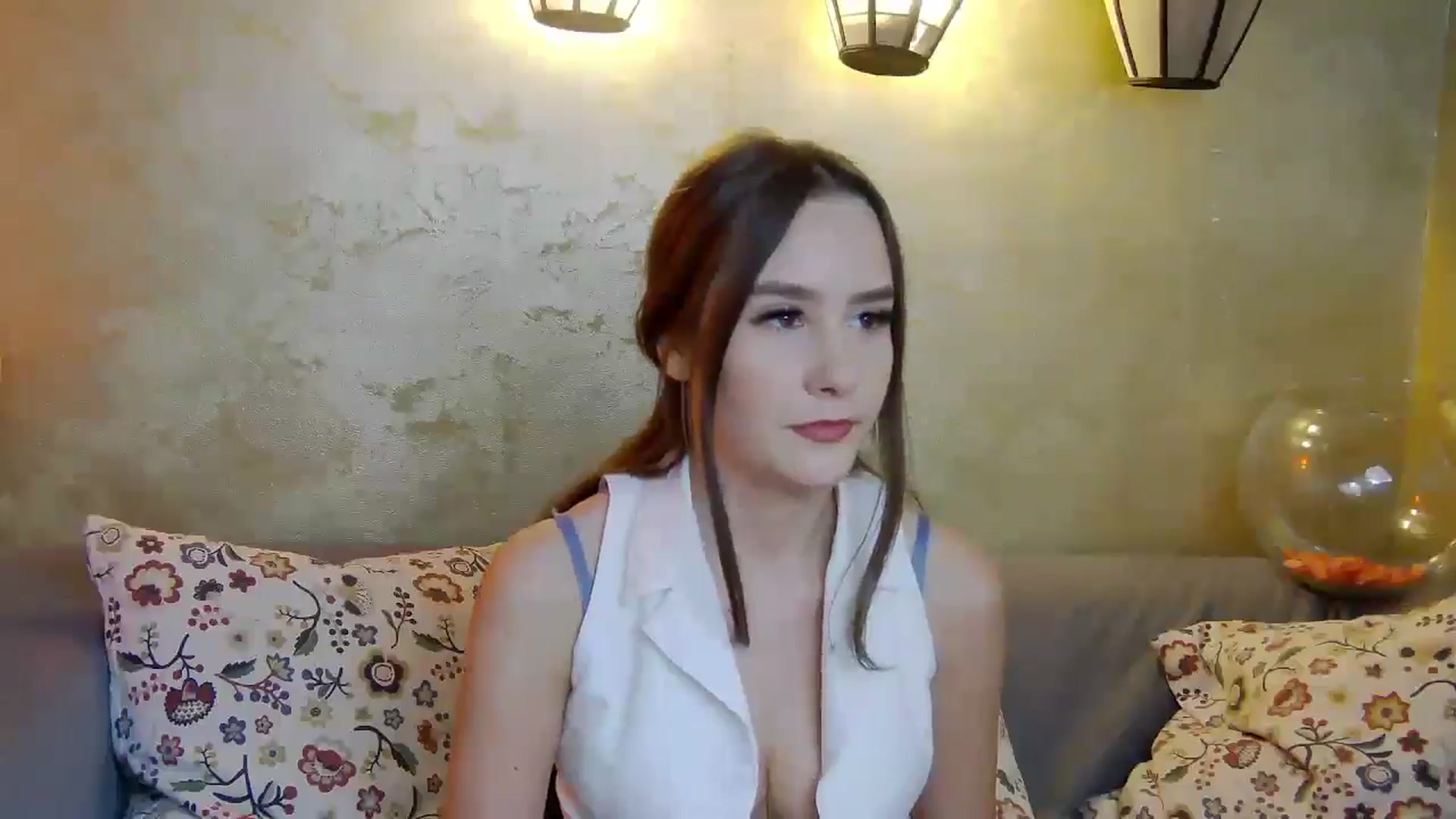 Gallery image thumbnail from Radiance's myfreecams stream on, 03/23/2025, 20:52 image 7 of 20