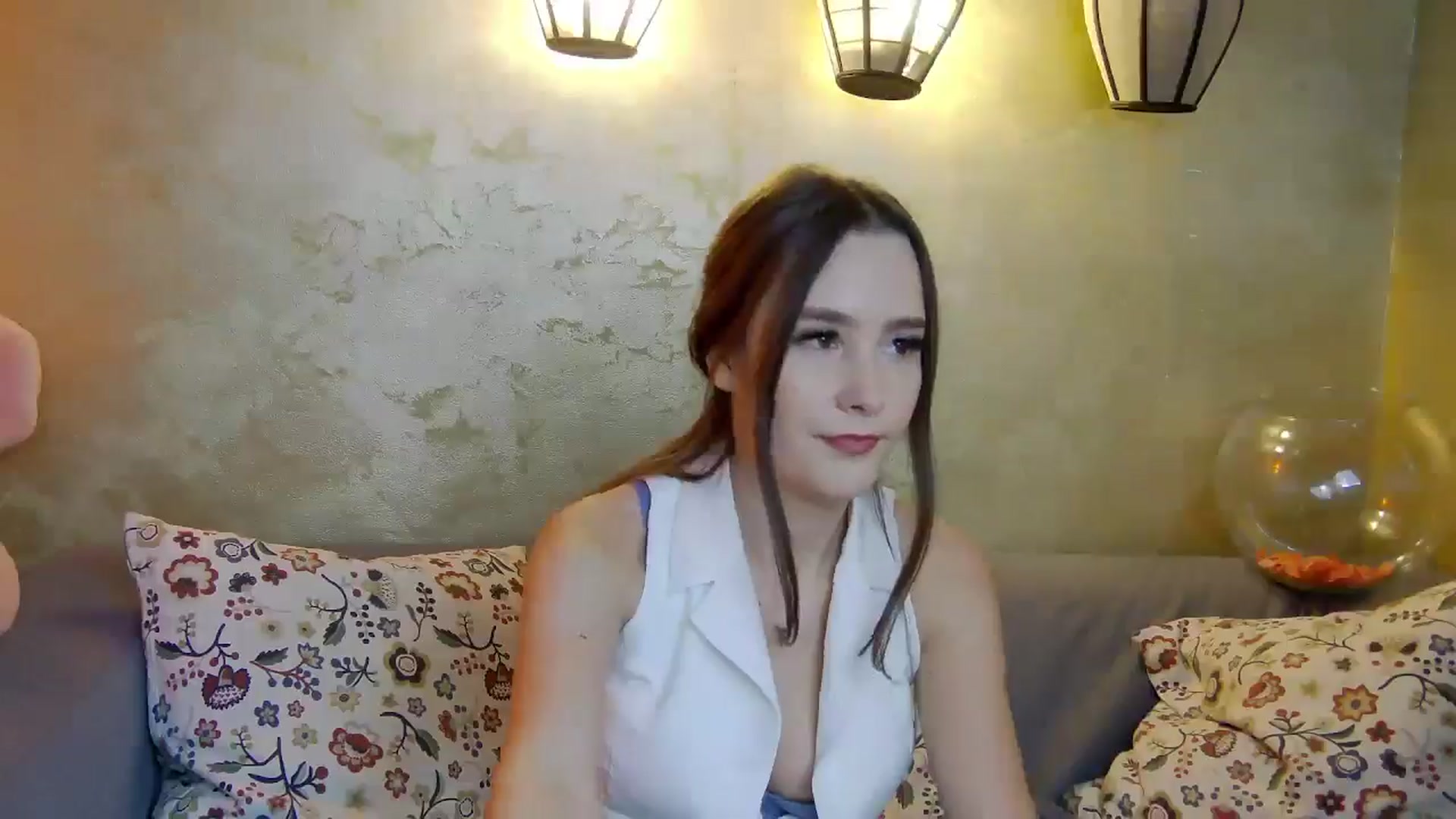 Gallery image thumbnail from Radiance's myfreecams stream on, 03/23/2025, 20:52 image 10 of 20