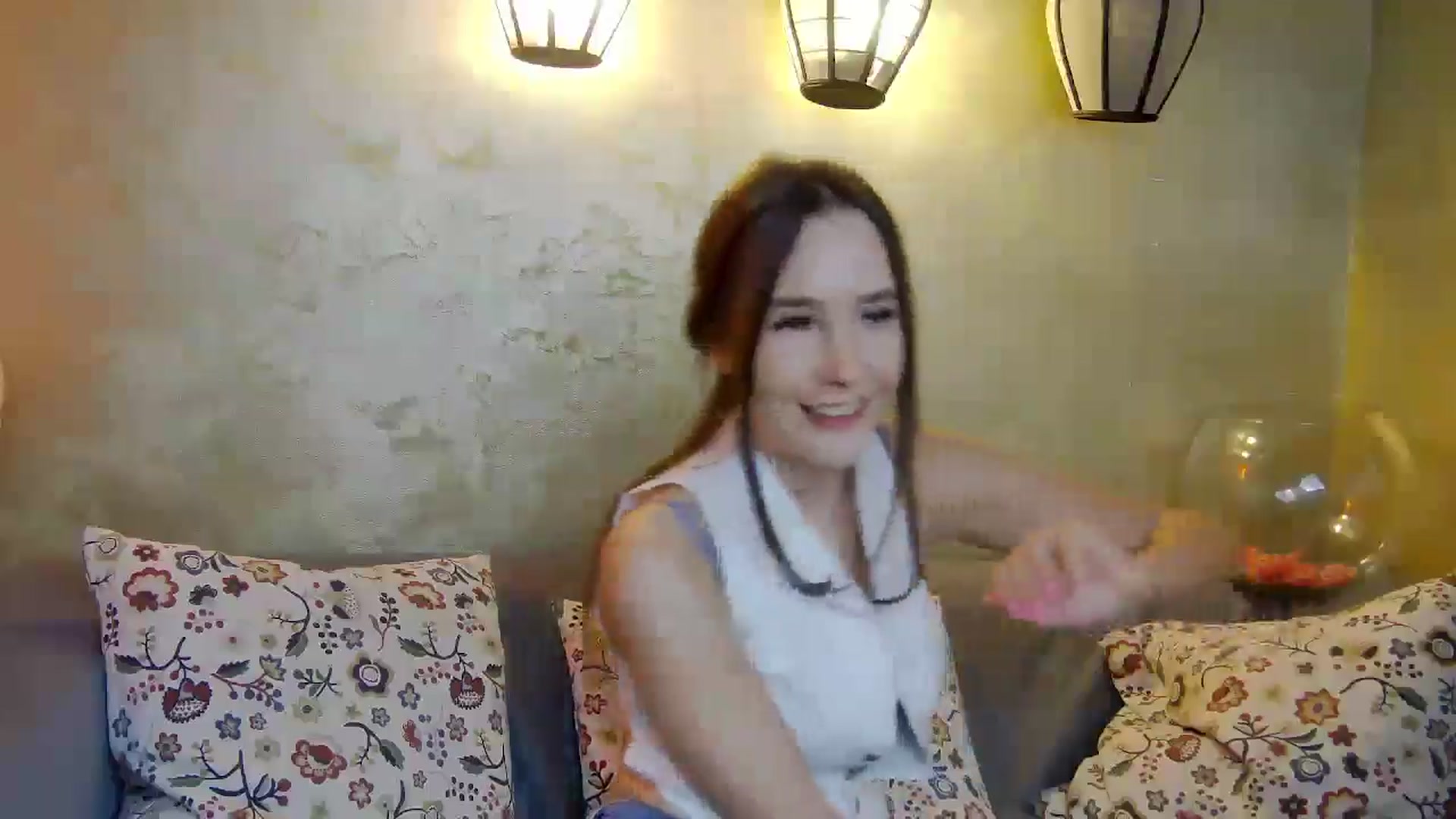 Gallery image thumbnail from Radiance's myfreecams stream on, 03/23/2025, 20:52 image 17 of 20